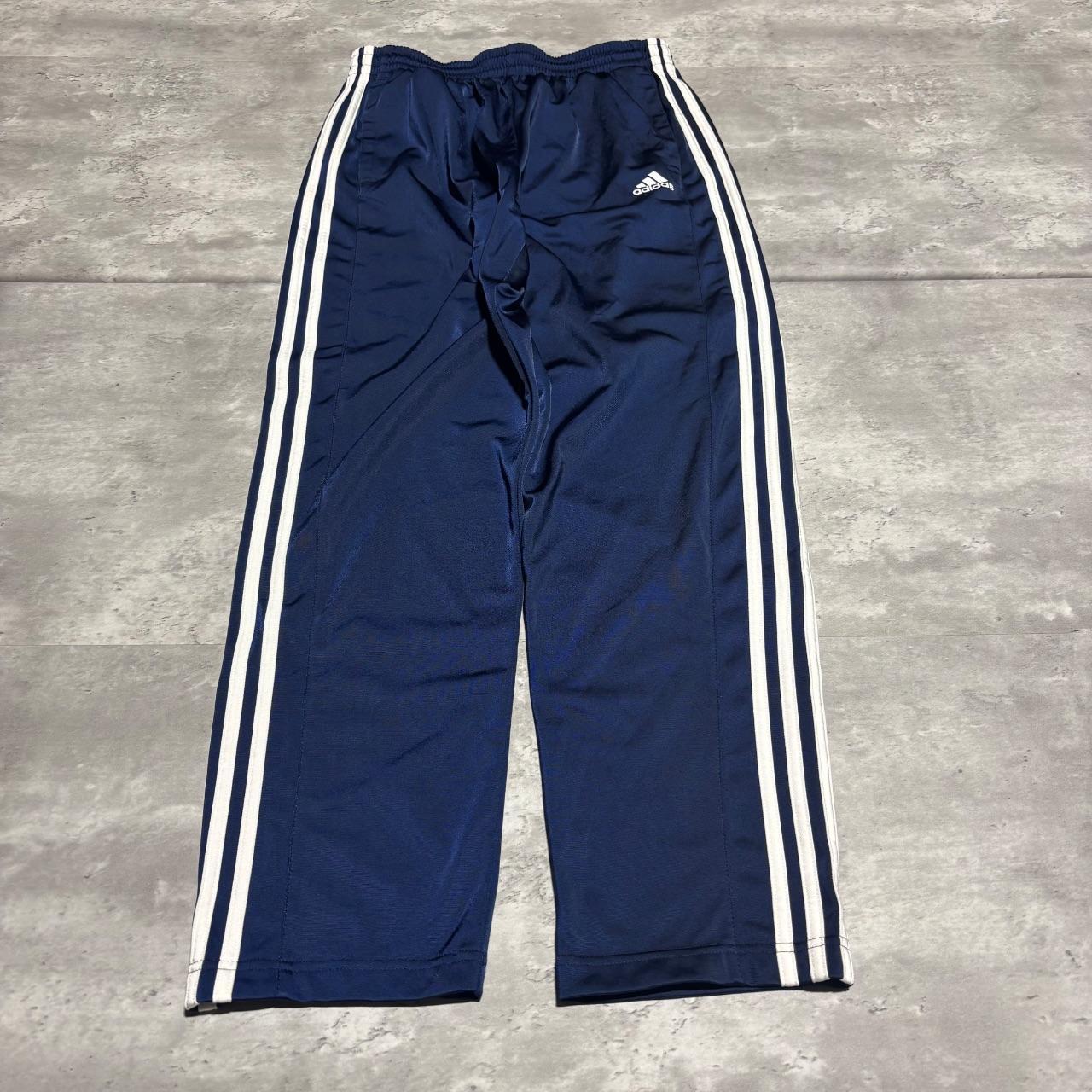 item listed by y2k_deals