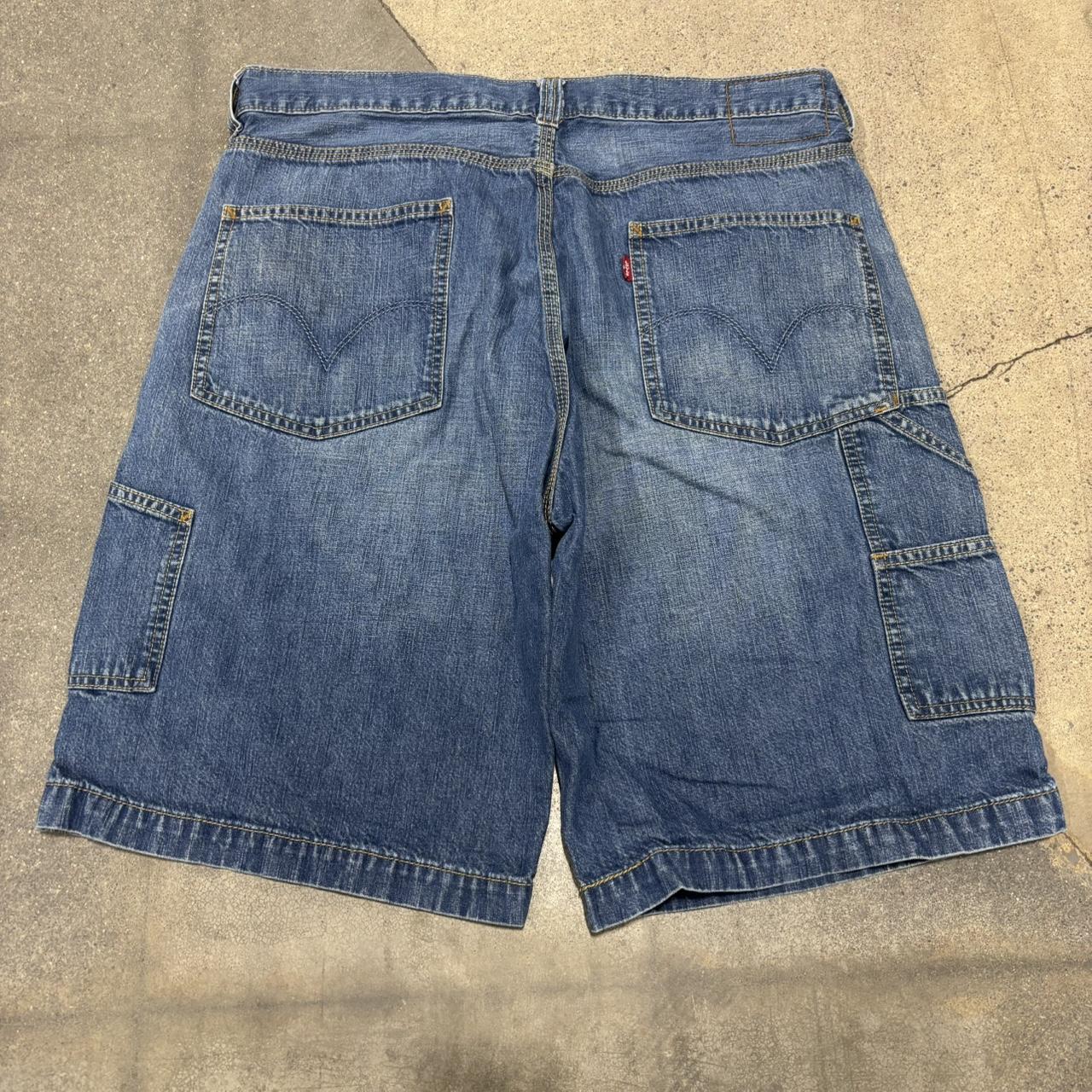 item listed by y2k_deals