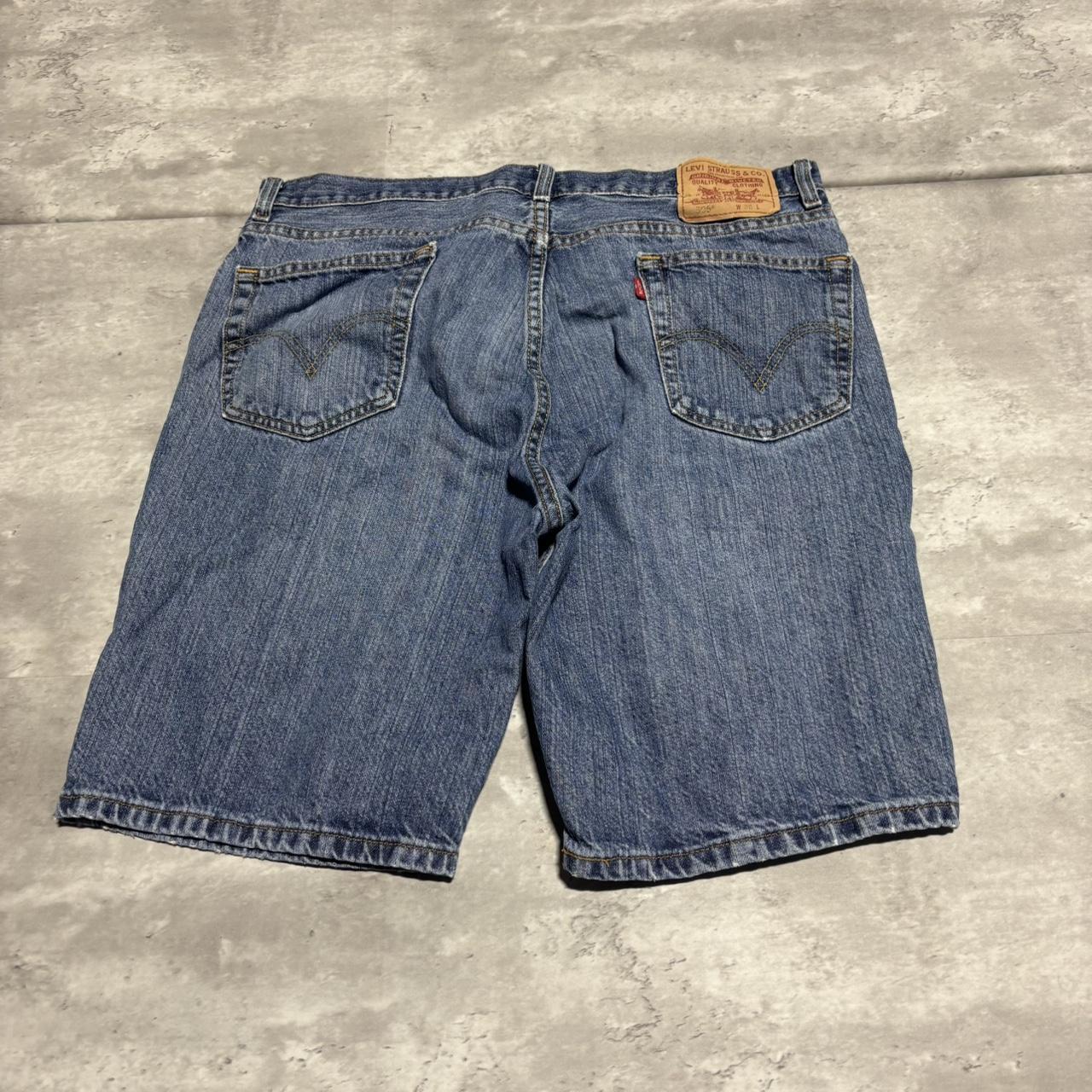 item listed by y2k_deals