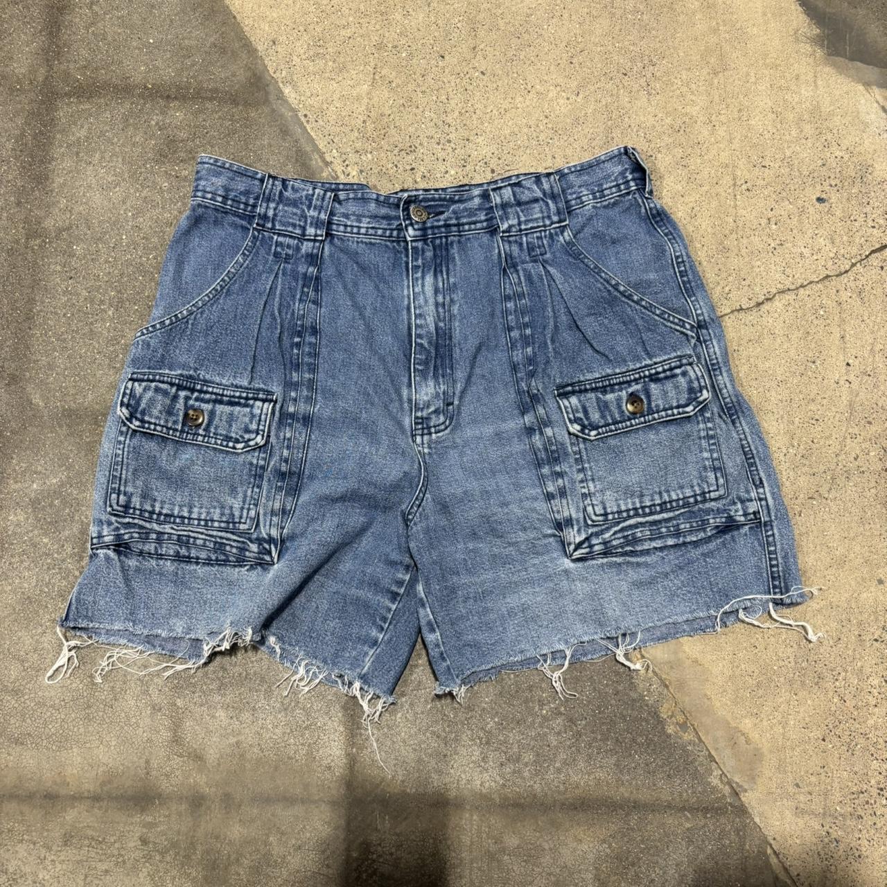 item listed by y2k_deals