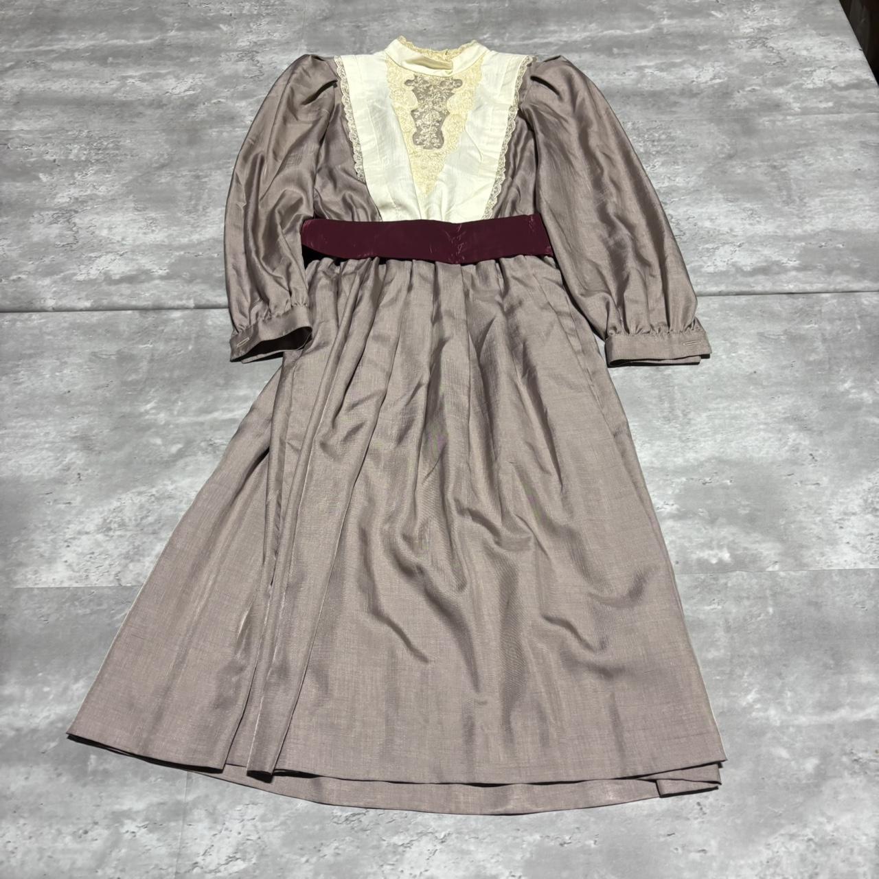 item listed by y2k_deals