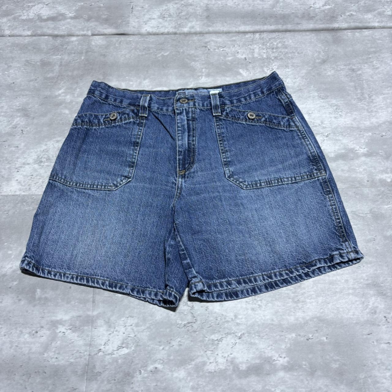 item listed by y2k_deals