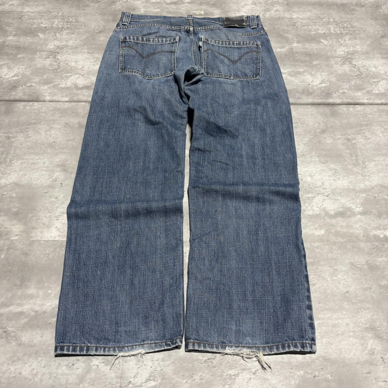 item listed by y2k_deals