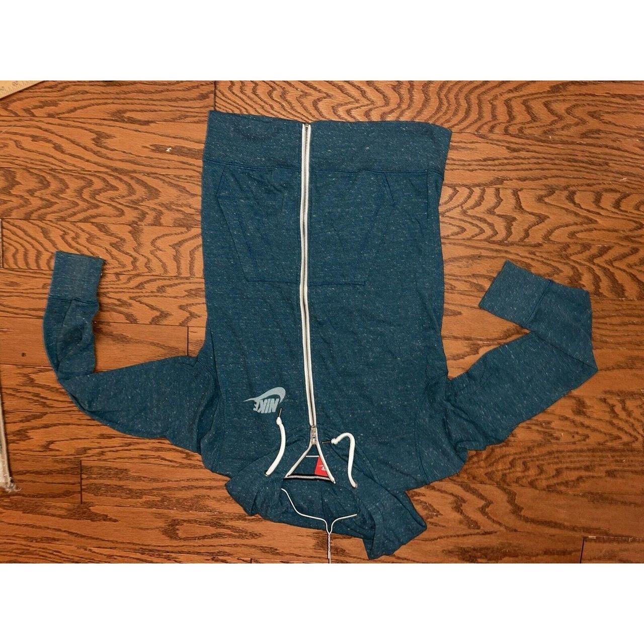 womens grey nike half zip long sleeve