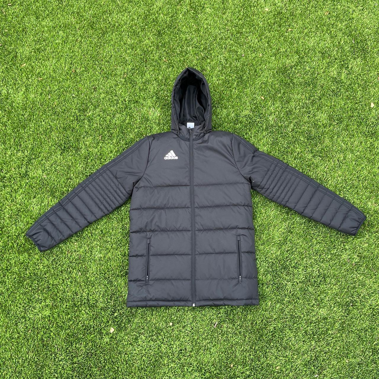 item listed by ykdresells