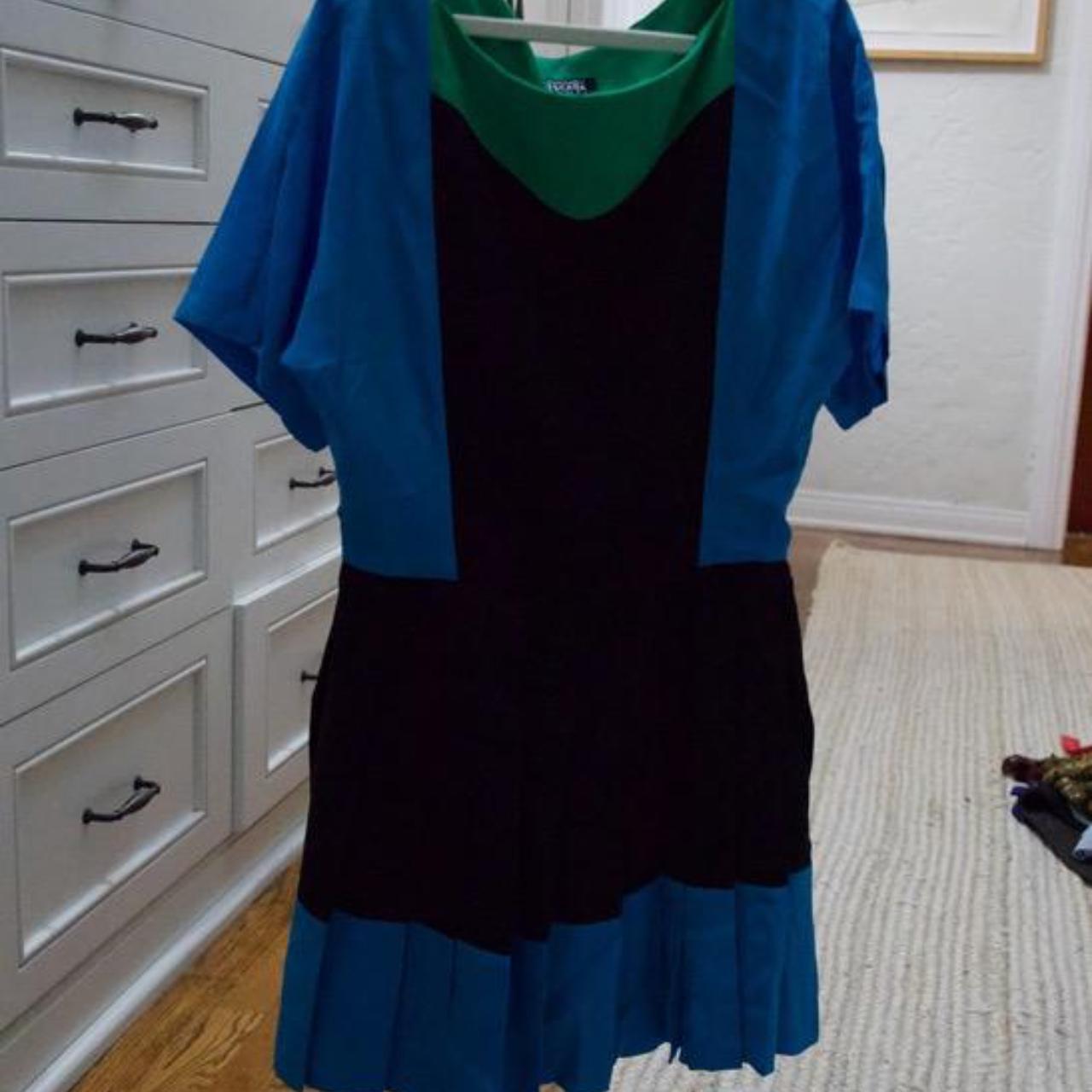 Escada Green, Black, and Blue Colorblock Dress -... - Depop