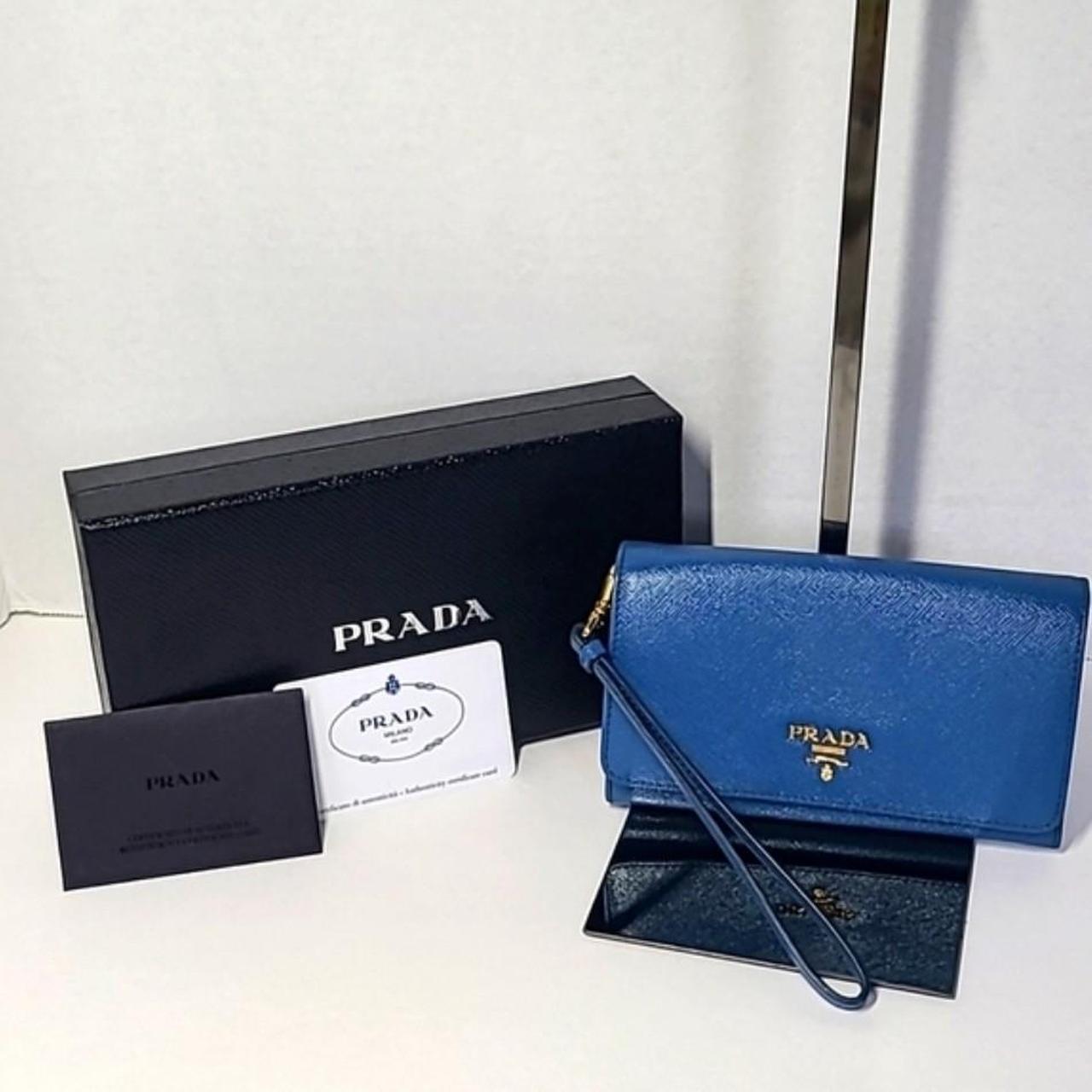 Prada saffiano card case with zip compartment best sale