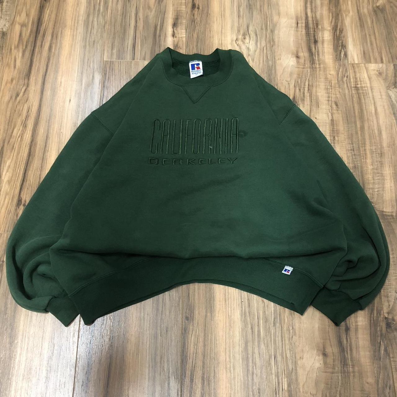 item listed by j4cob_