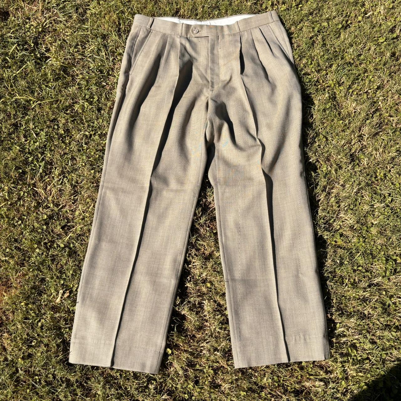 Tan and cream vintage suit Jacket size 43L has two... Depop