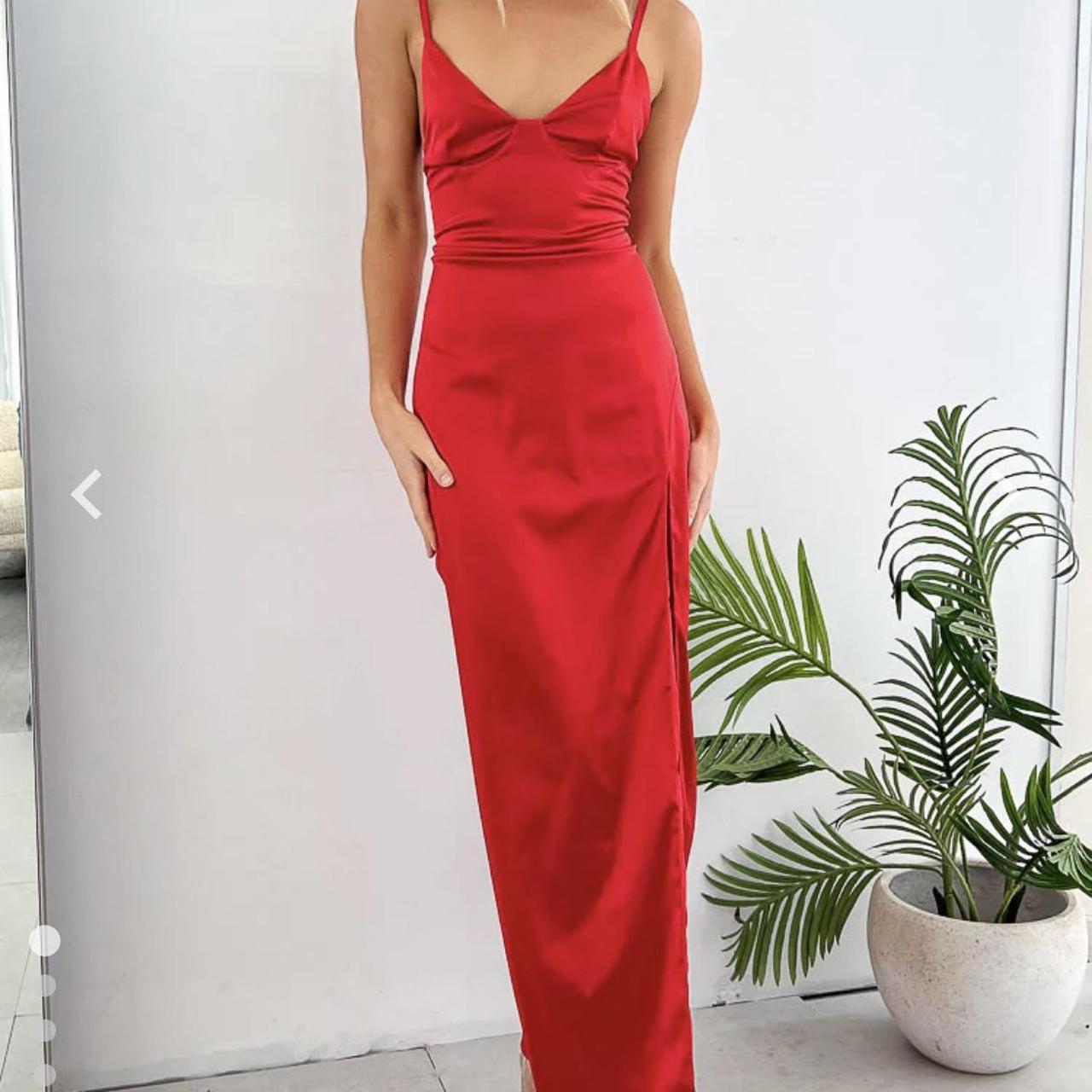 Beginning boutique red sales dress