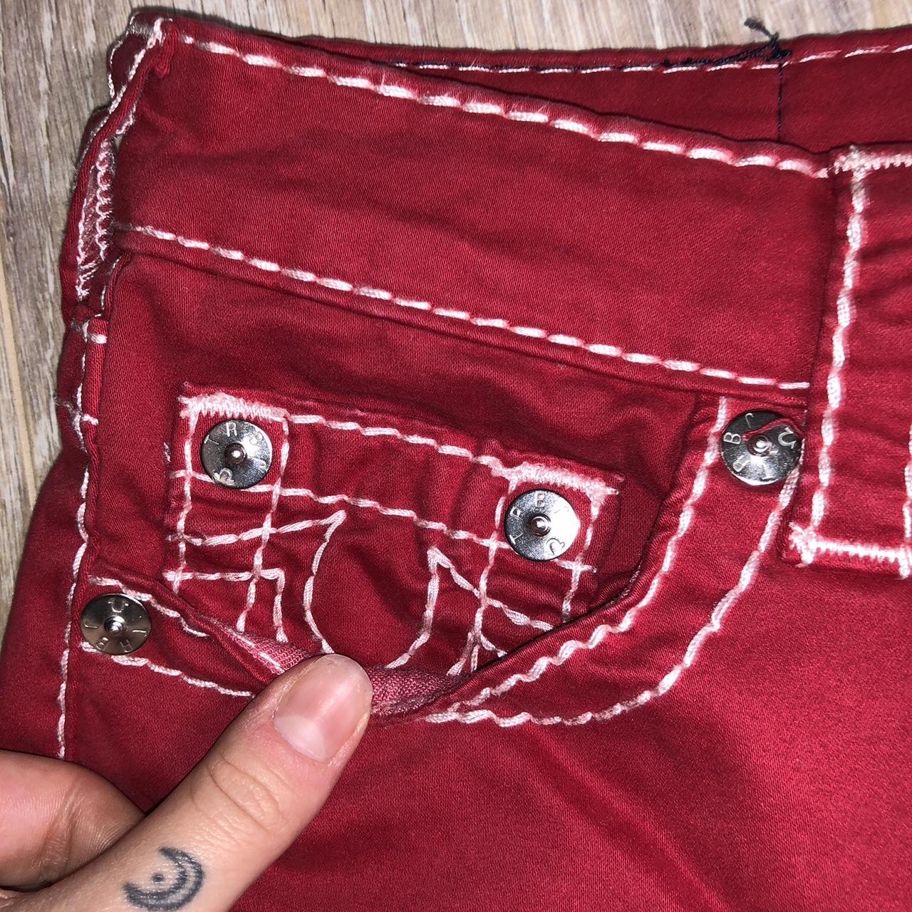 TRUE RELIGION スキニー　デニム　sexyy red Sexyy Red Outfit from June 10, 2023 | WHAT'S ON THE STAR?