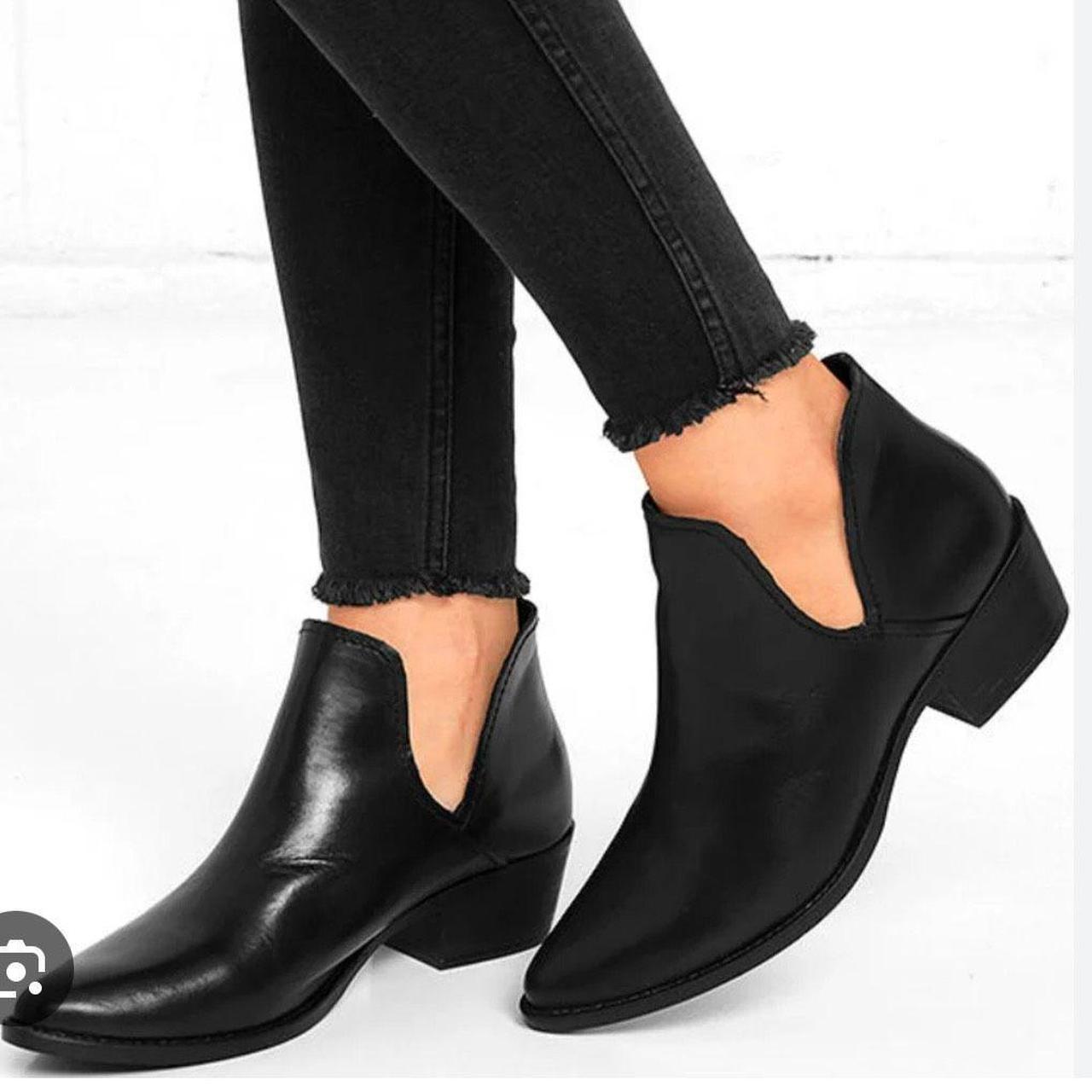 Cut out booties steve madden best sale