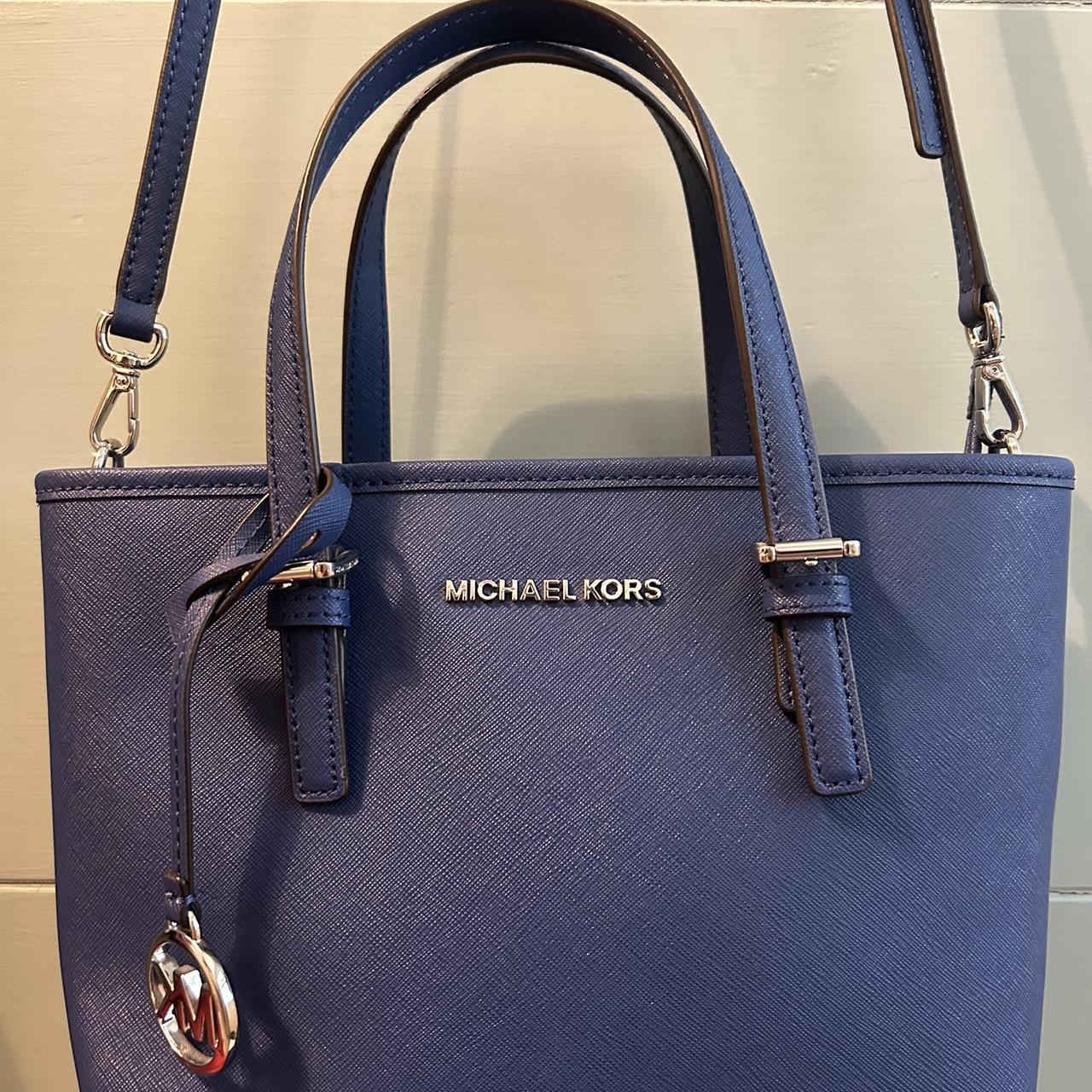 Michael kors navy jet set best sale