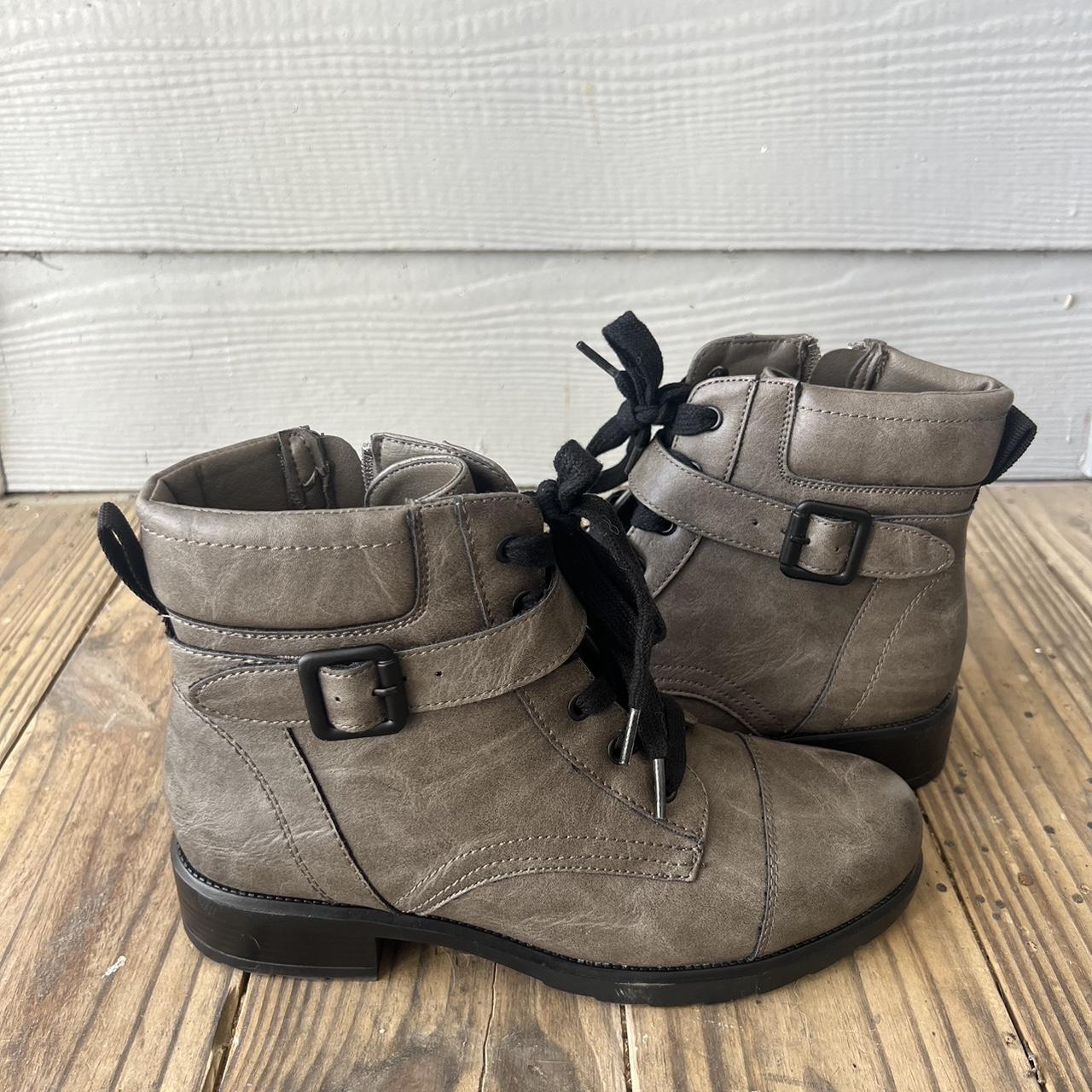 Madden girl sale gray boots