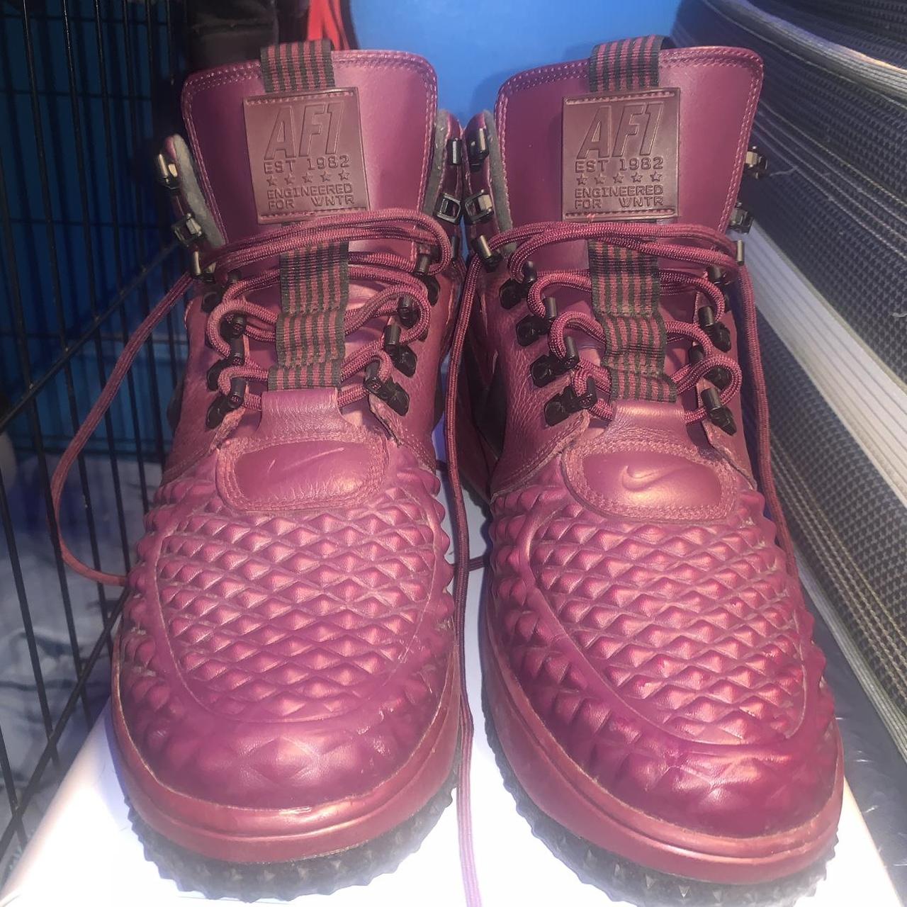 nike burgundy boots