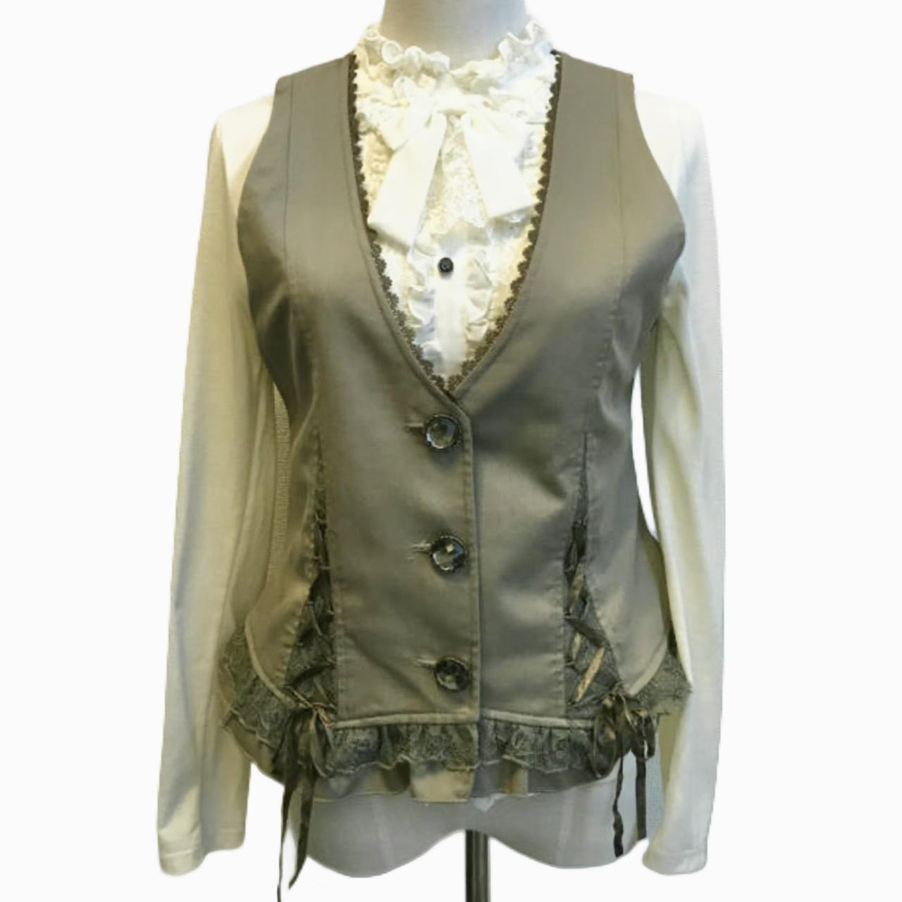item listed by vintage__vixen