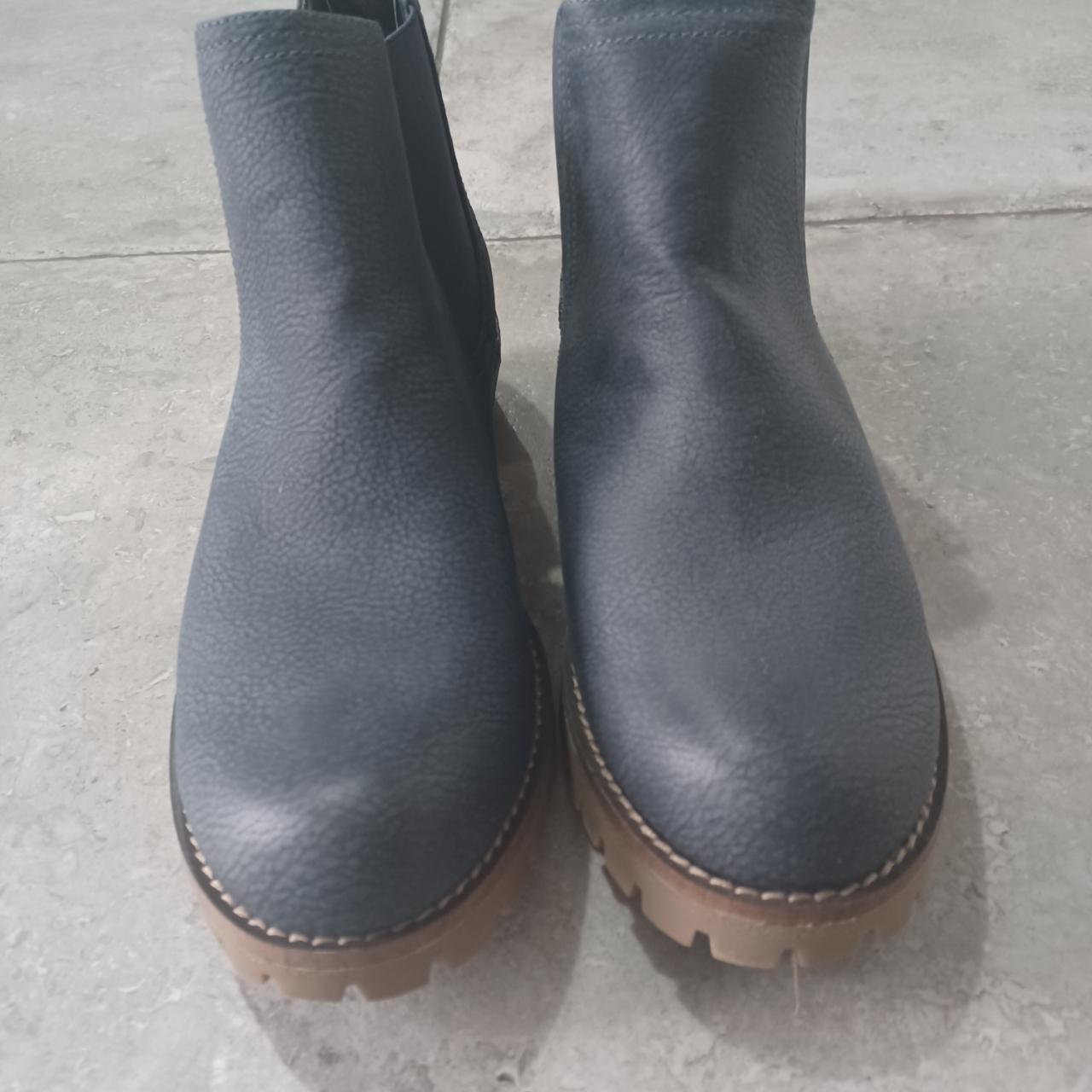 chelsea boots navy blue