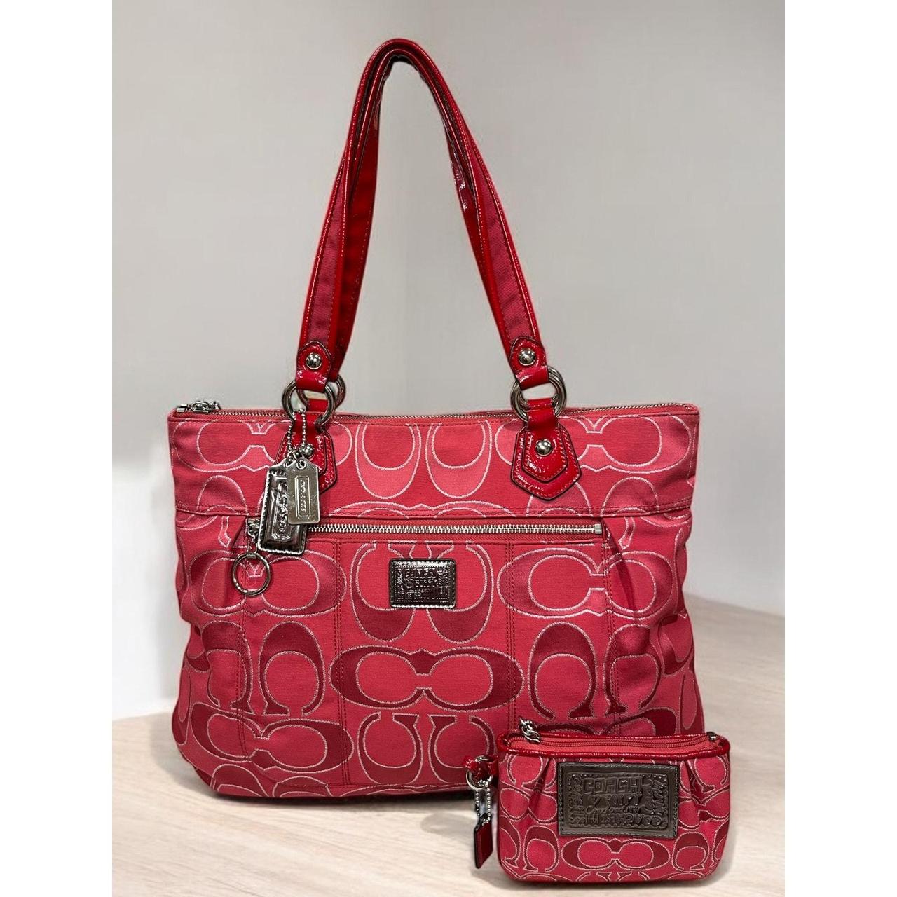 item listed by theposhpatina