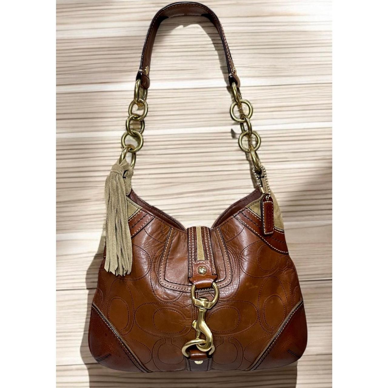 item listed by theposhpatina