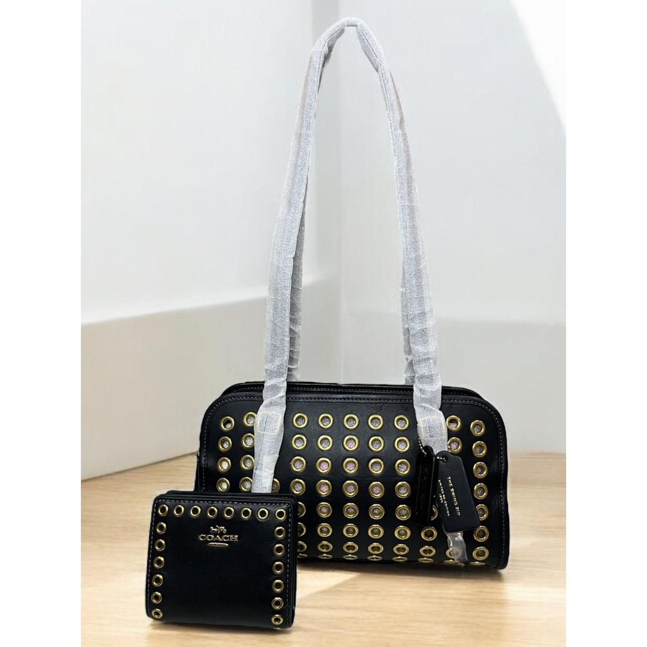 item listed by theposhpatina