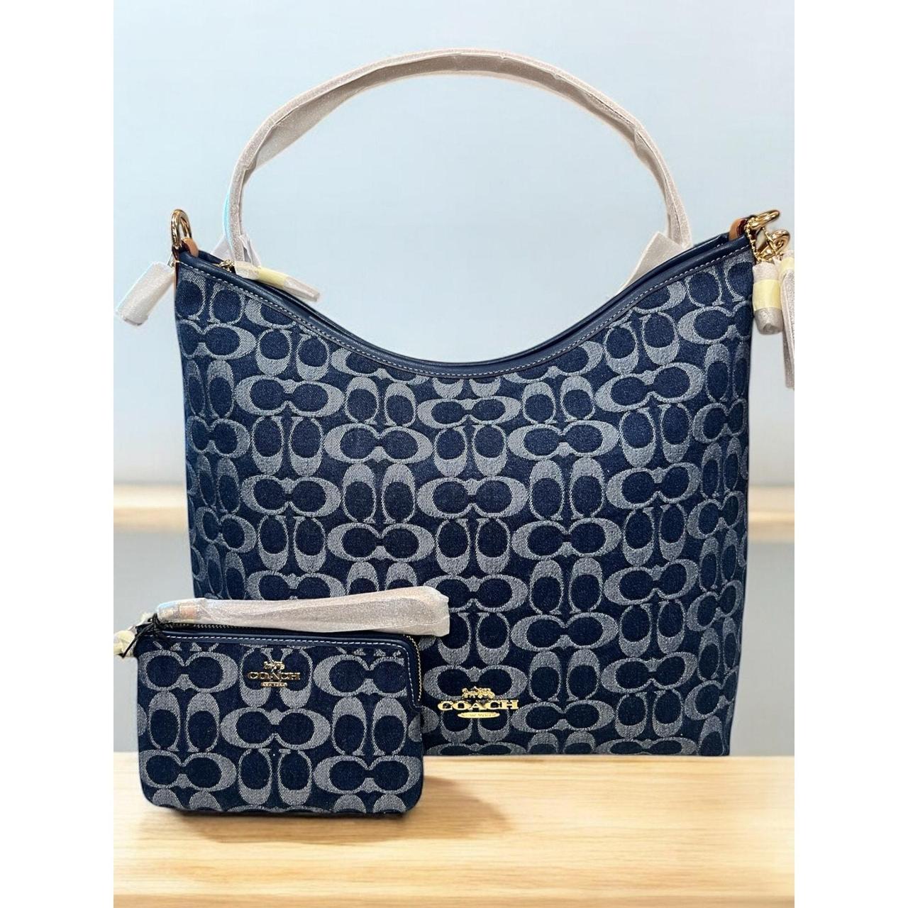 item listed by theposhpatina