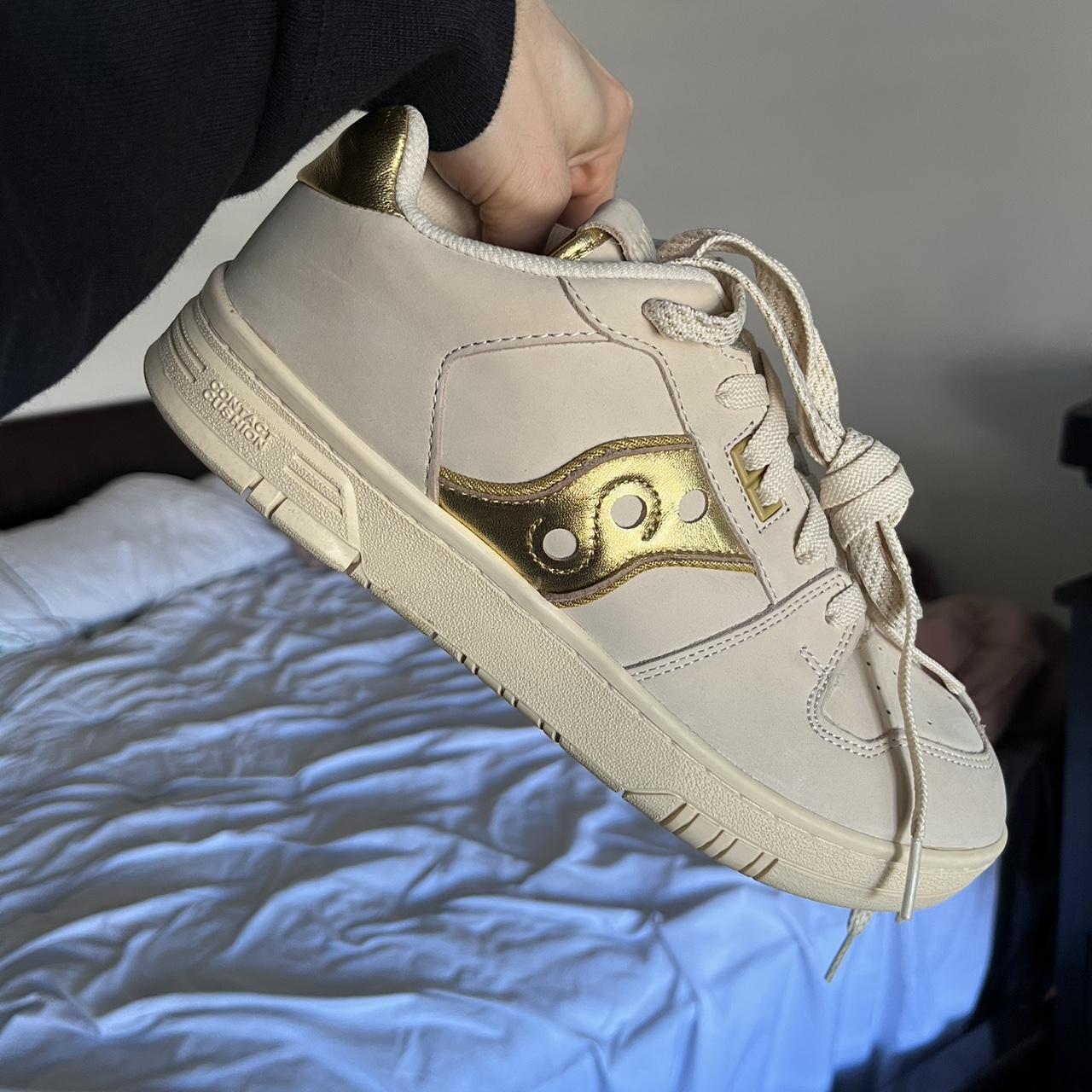 item listed by bear1999bear