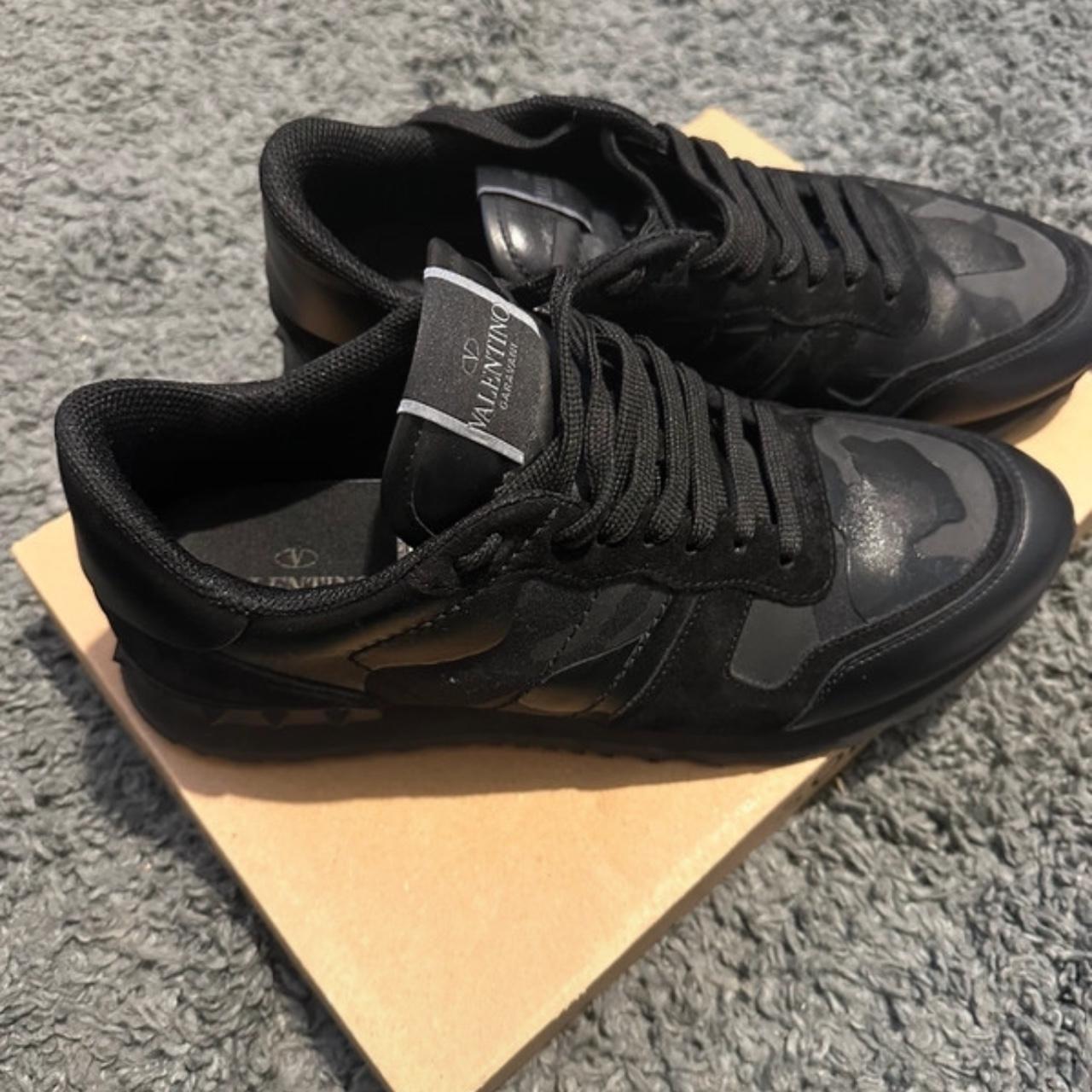 Cheap mens valentino outlet trainers