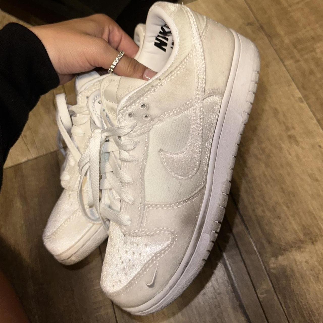 nike dsm dunk low velvet