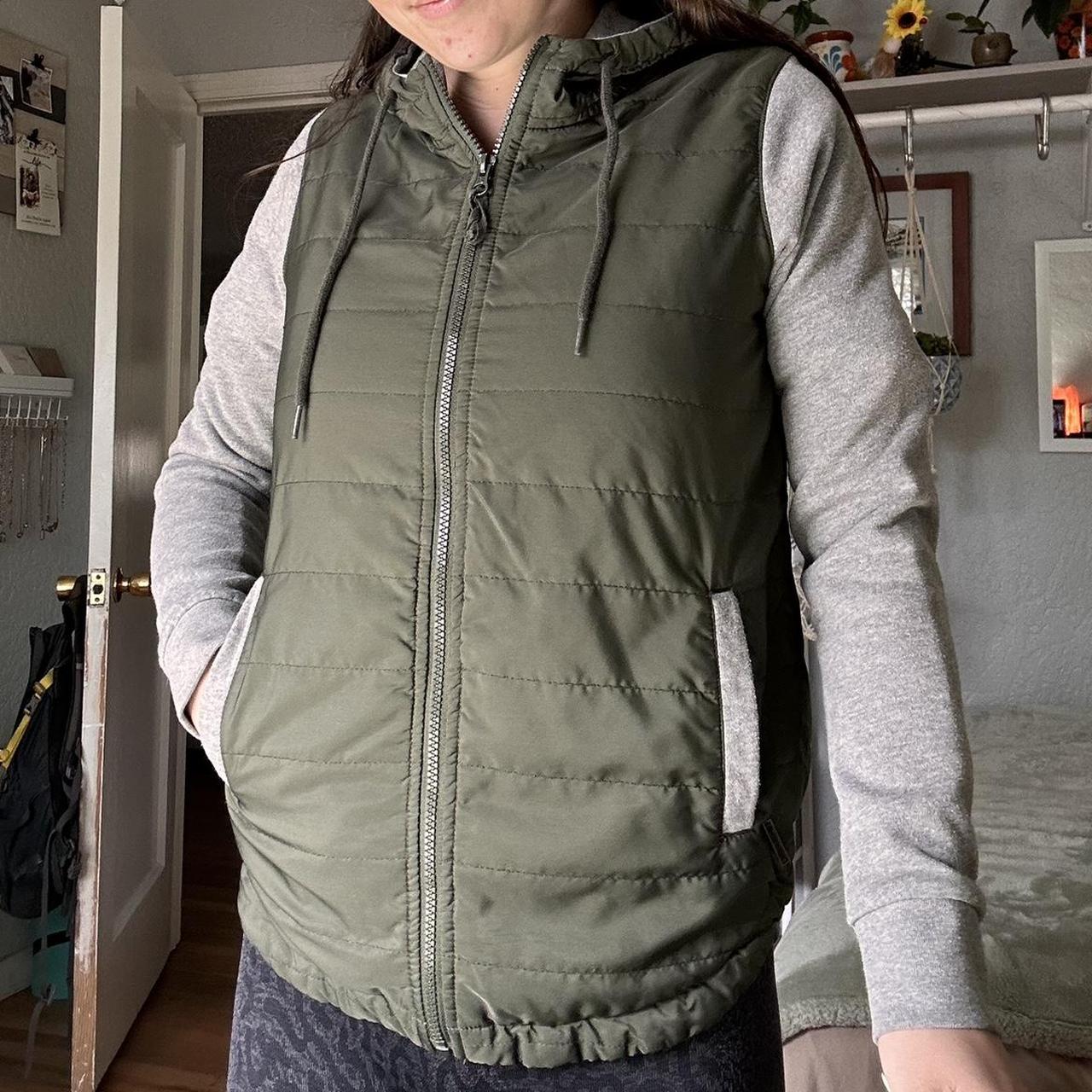 item listed by thriftsandtrails