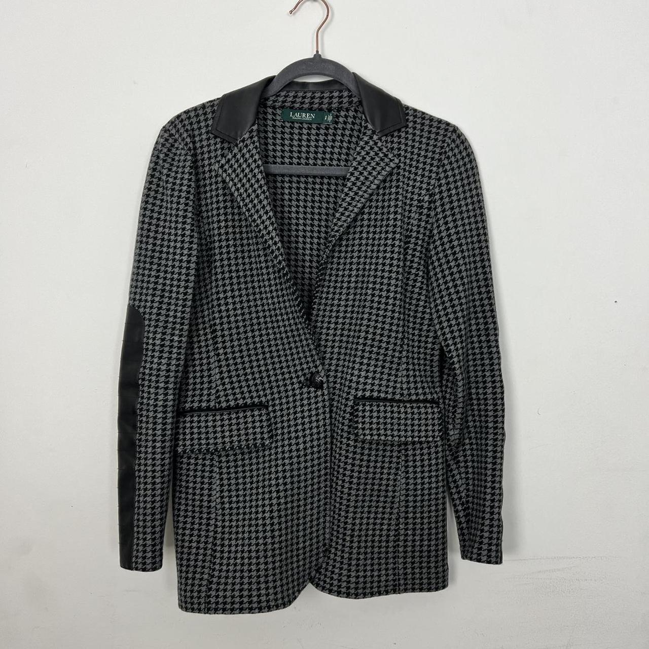 item listed by slnorq