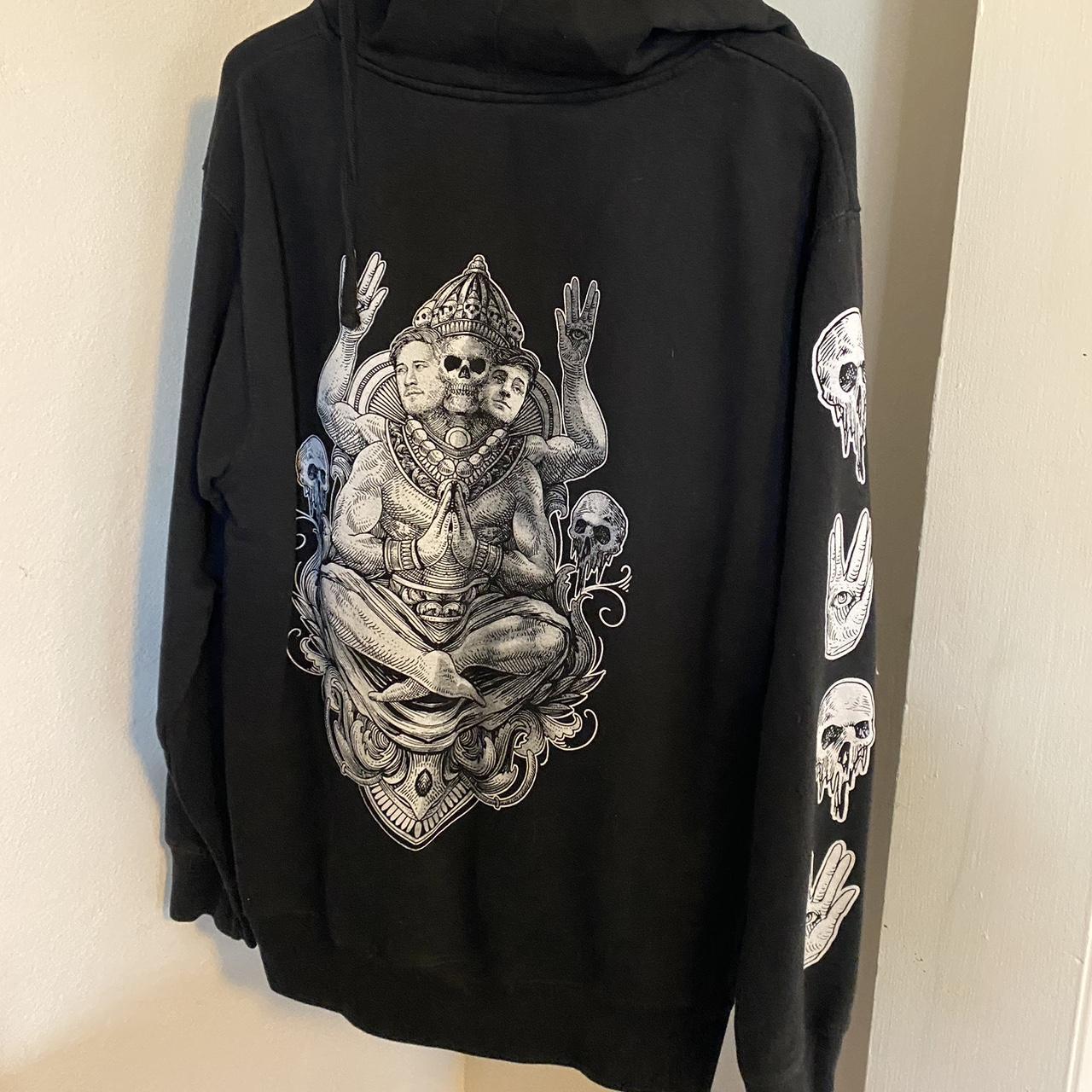 Unnus offers Annus Hoodie extremely rare.