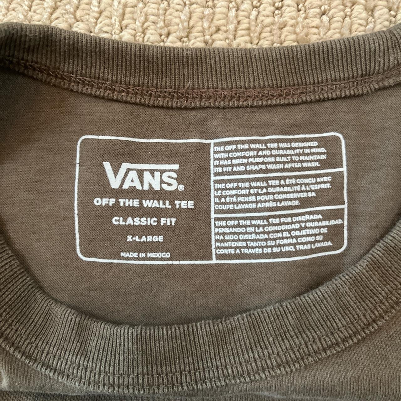 Sick vans t shirt In perfect condition - Depop