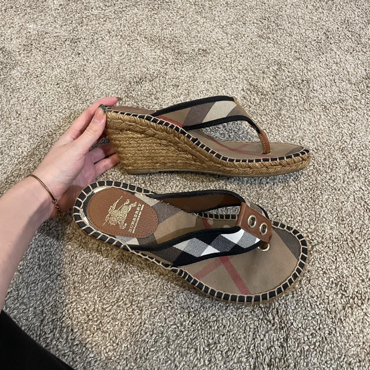 Burberry Wooden Slide Sandals - Ann's Fabulous Closeouts