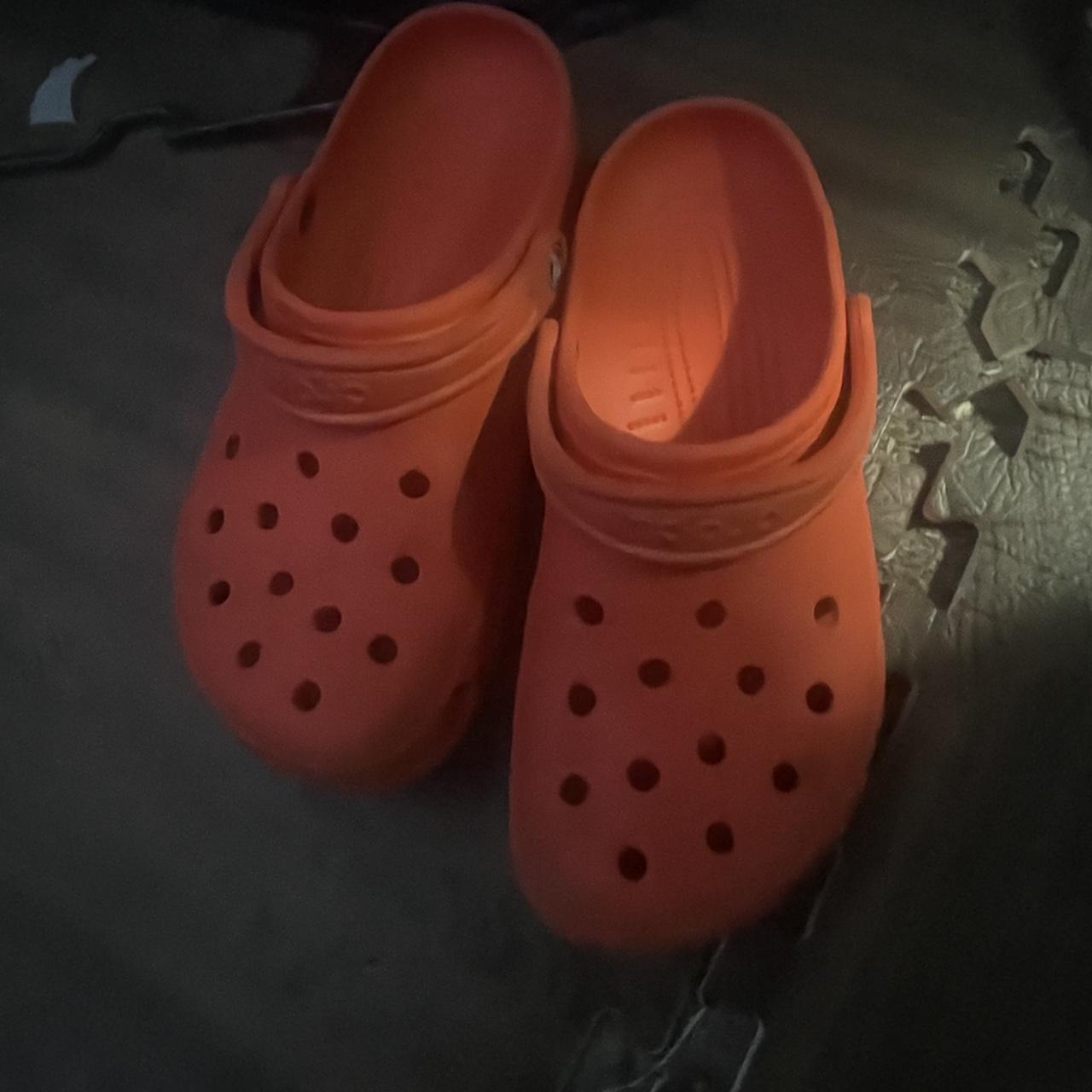 Mens hot sale orange crocs