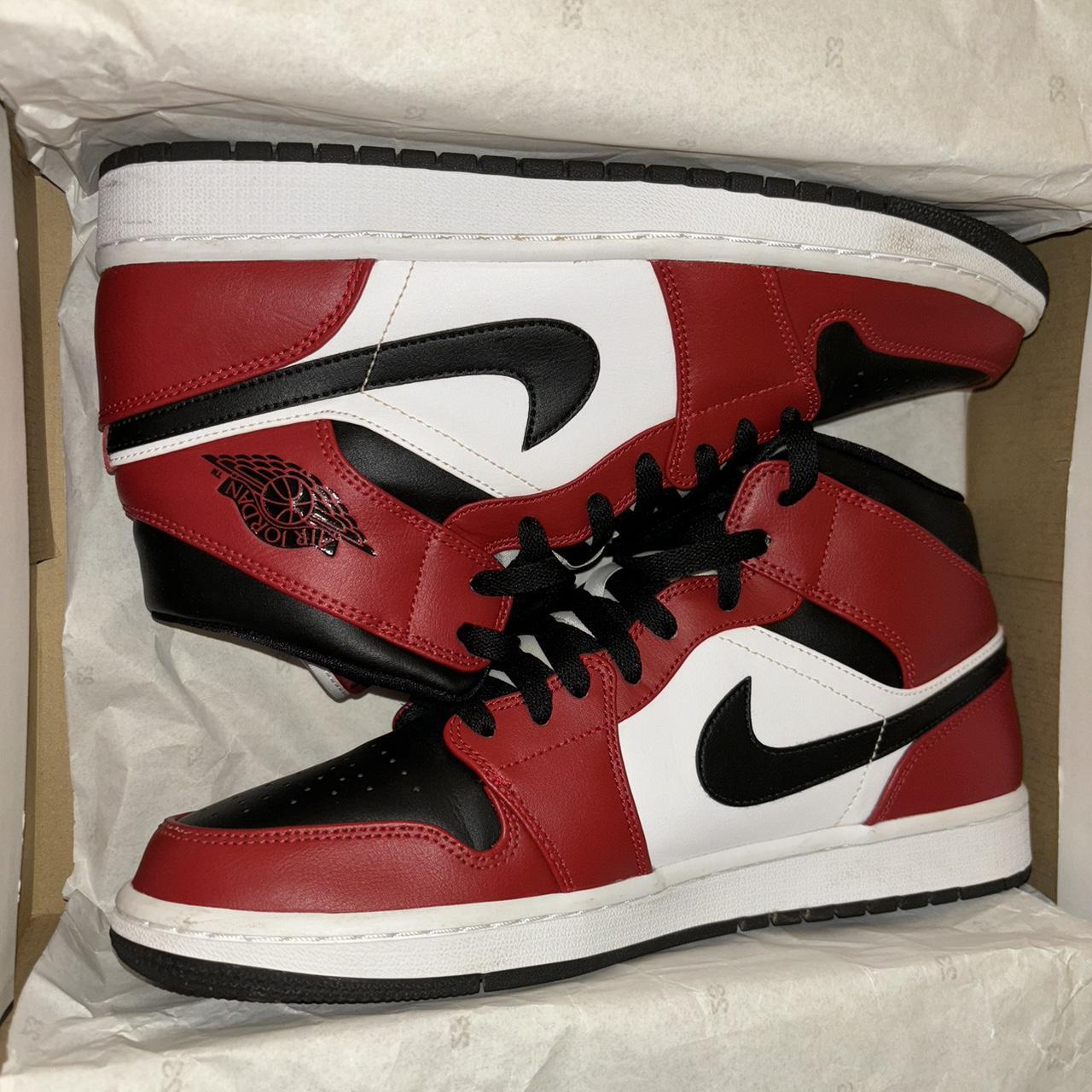 jordan 1 mid uk7