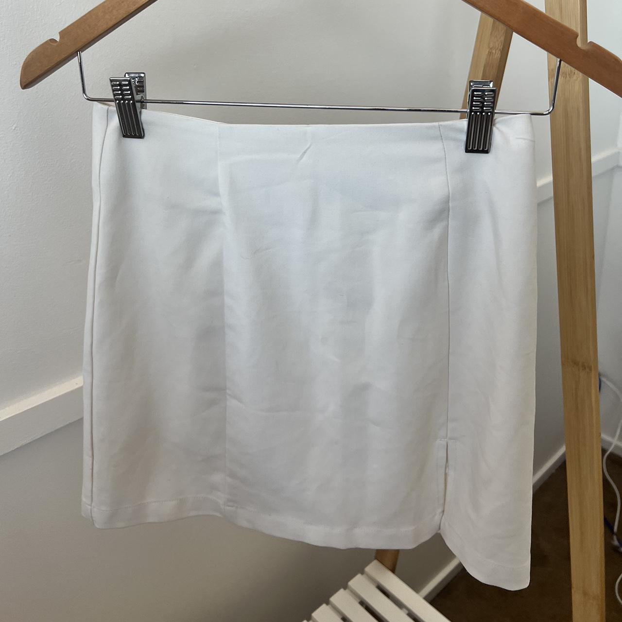 Glassons White Mini Skirt Size 6 - worn only a few... - Depop