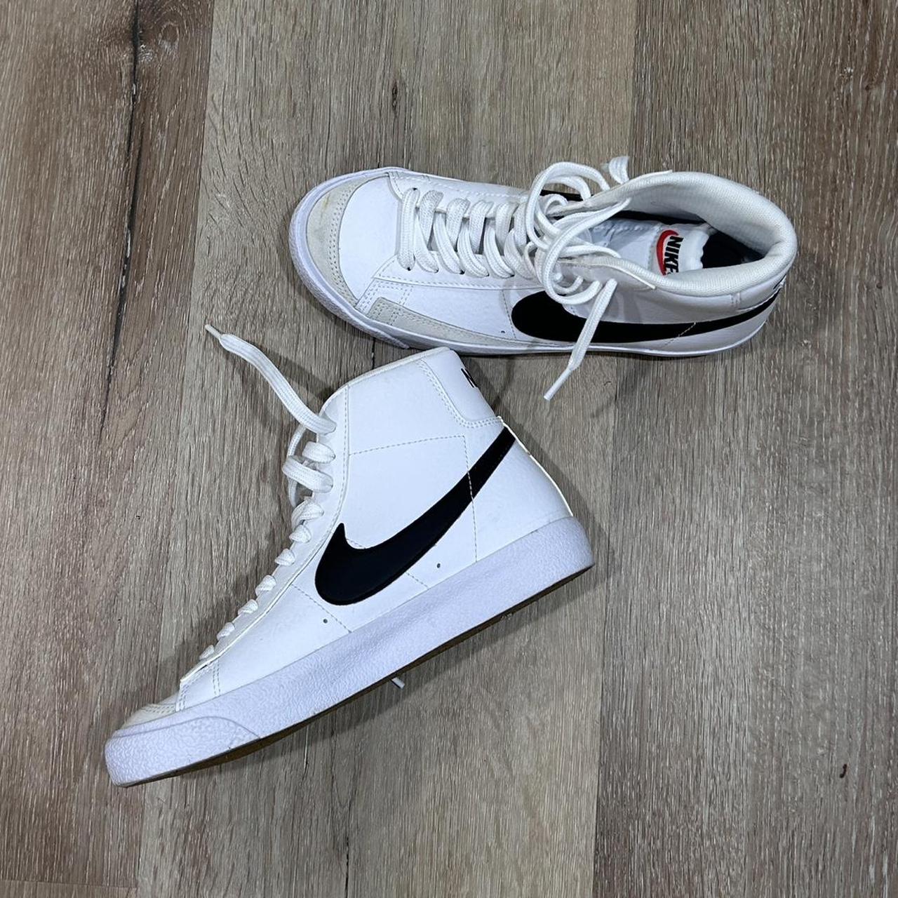 nike blazer high top trainers