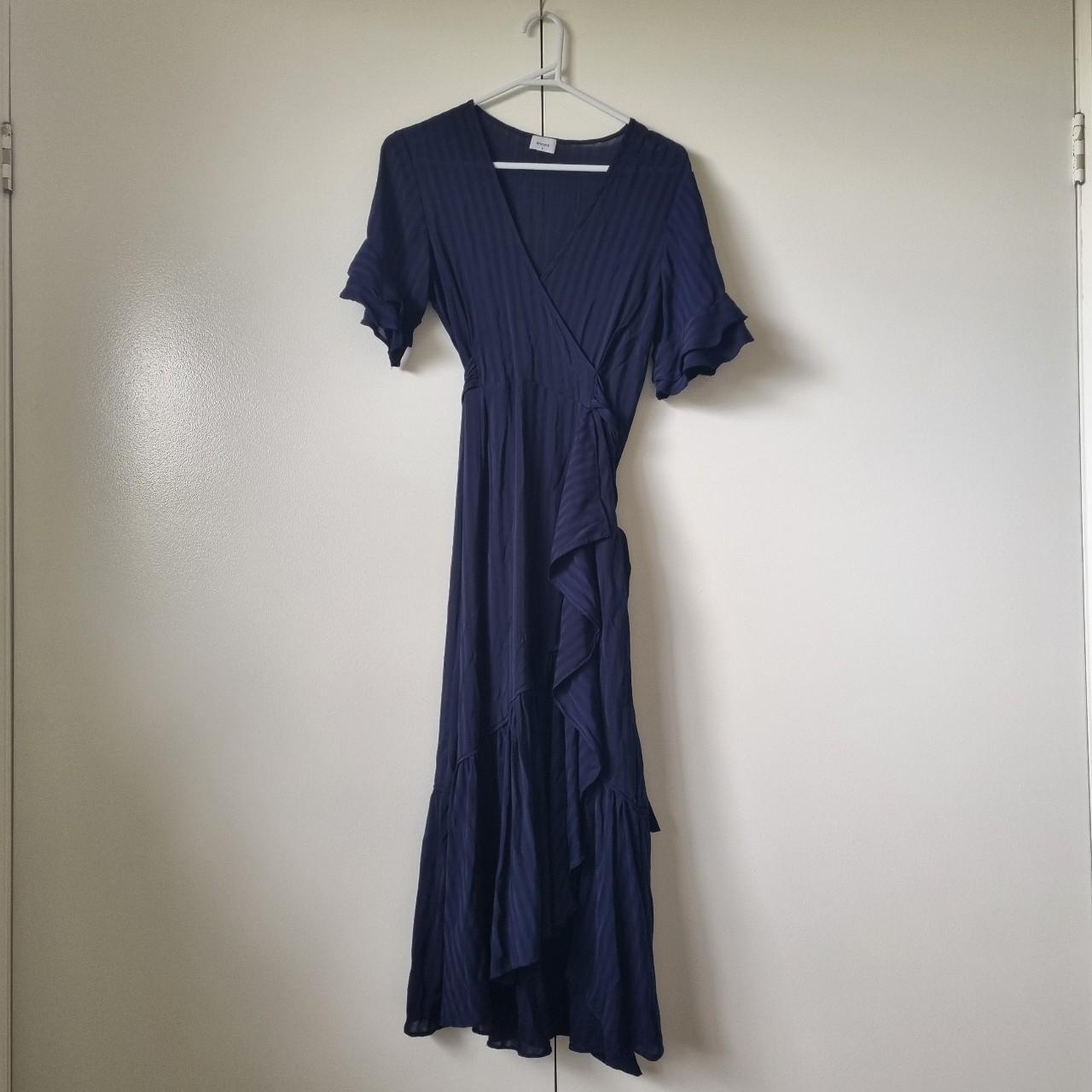 SHEIKE Midi Dress Navy with Tied Waist Depop