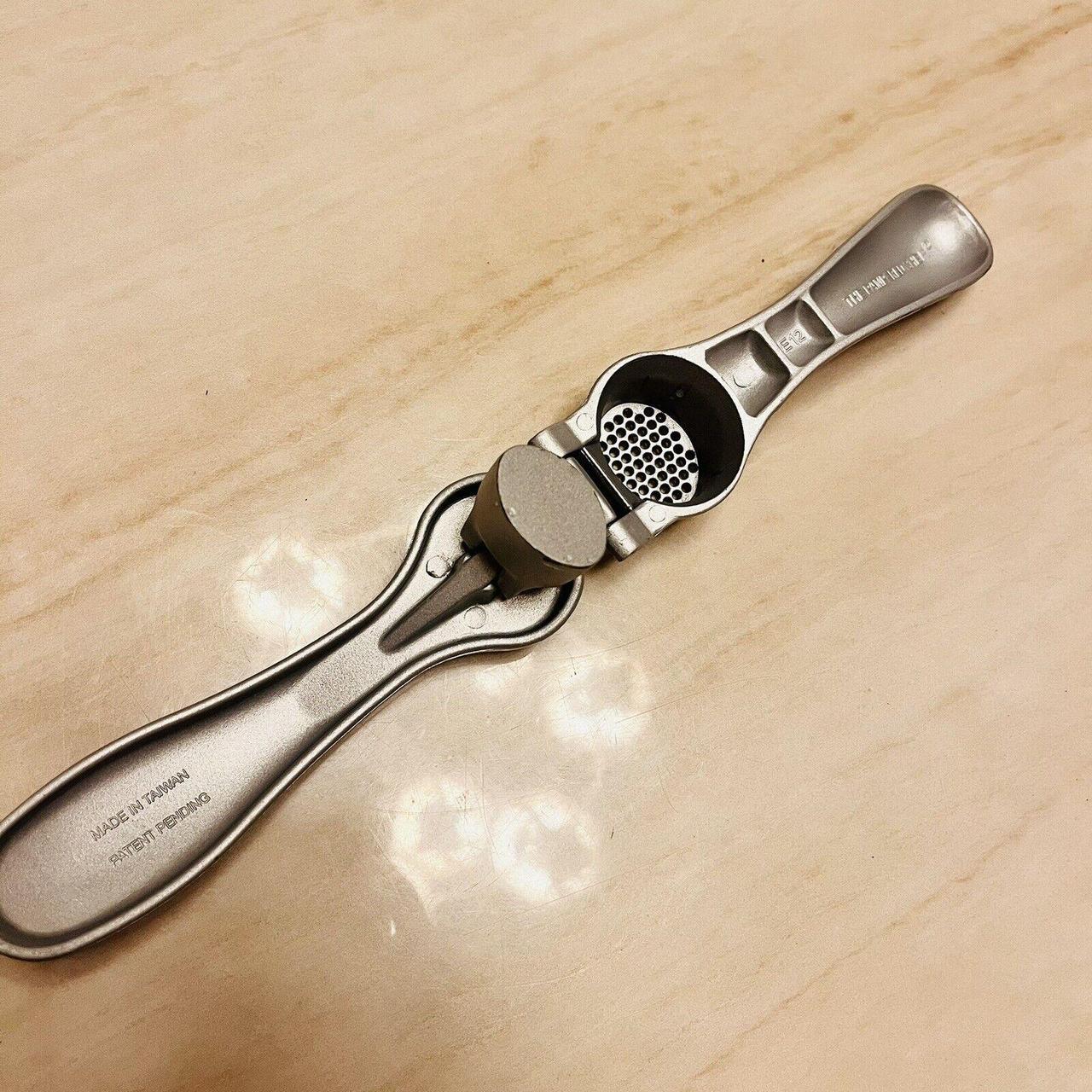 The Pampered Chef Garlic Press Silver Cast Aluminum... Depop