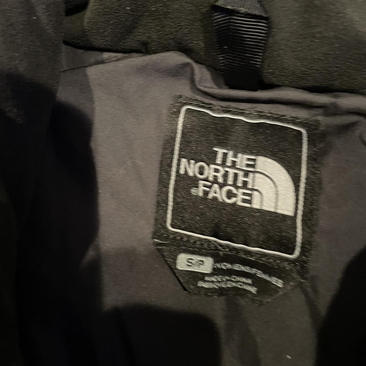The North Face Women's Black Gilet (3)