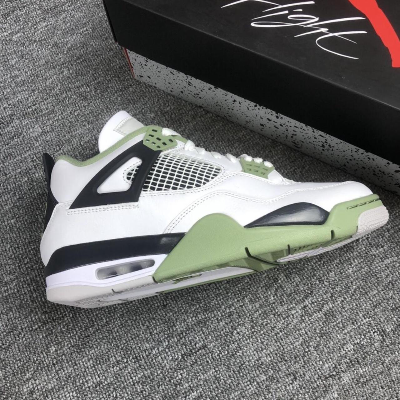 Air Jordan 4 Oil Green