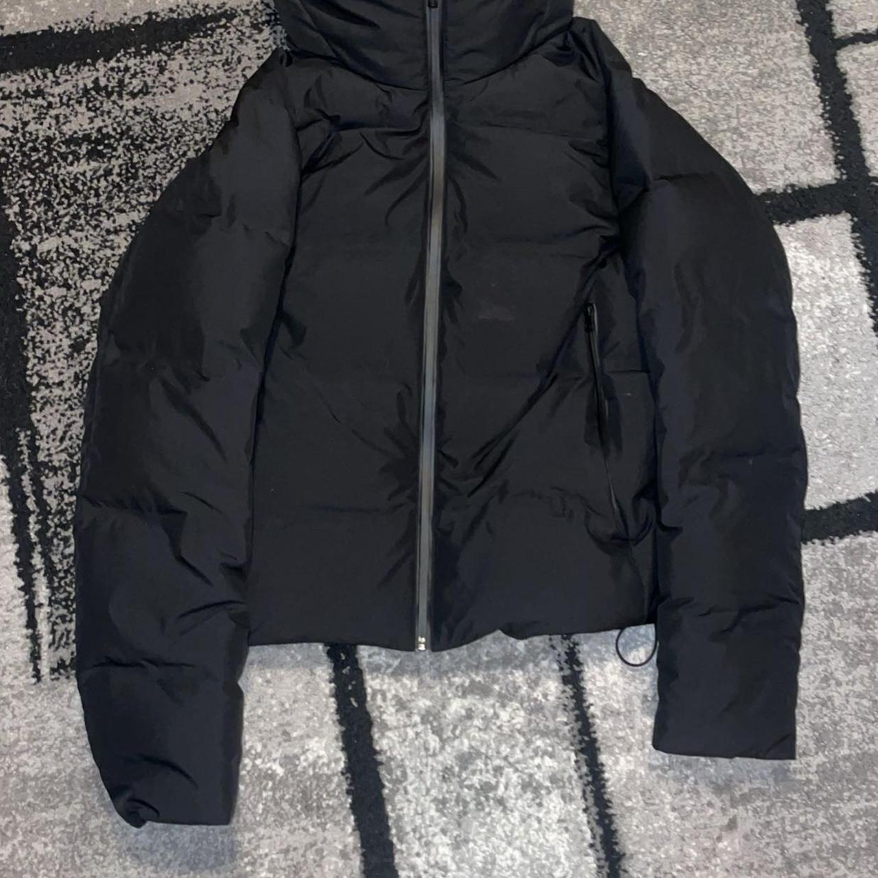newly bought mens small uniqlo puffer, come payment... - Depop