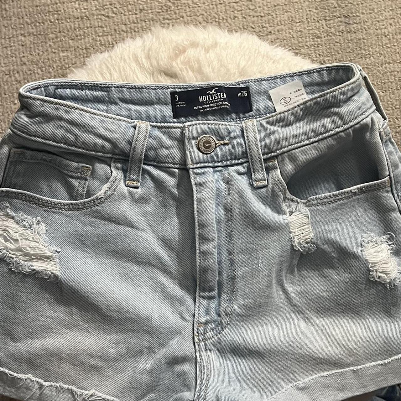 Hollister shorts-womens - Depop