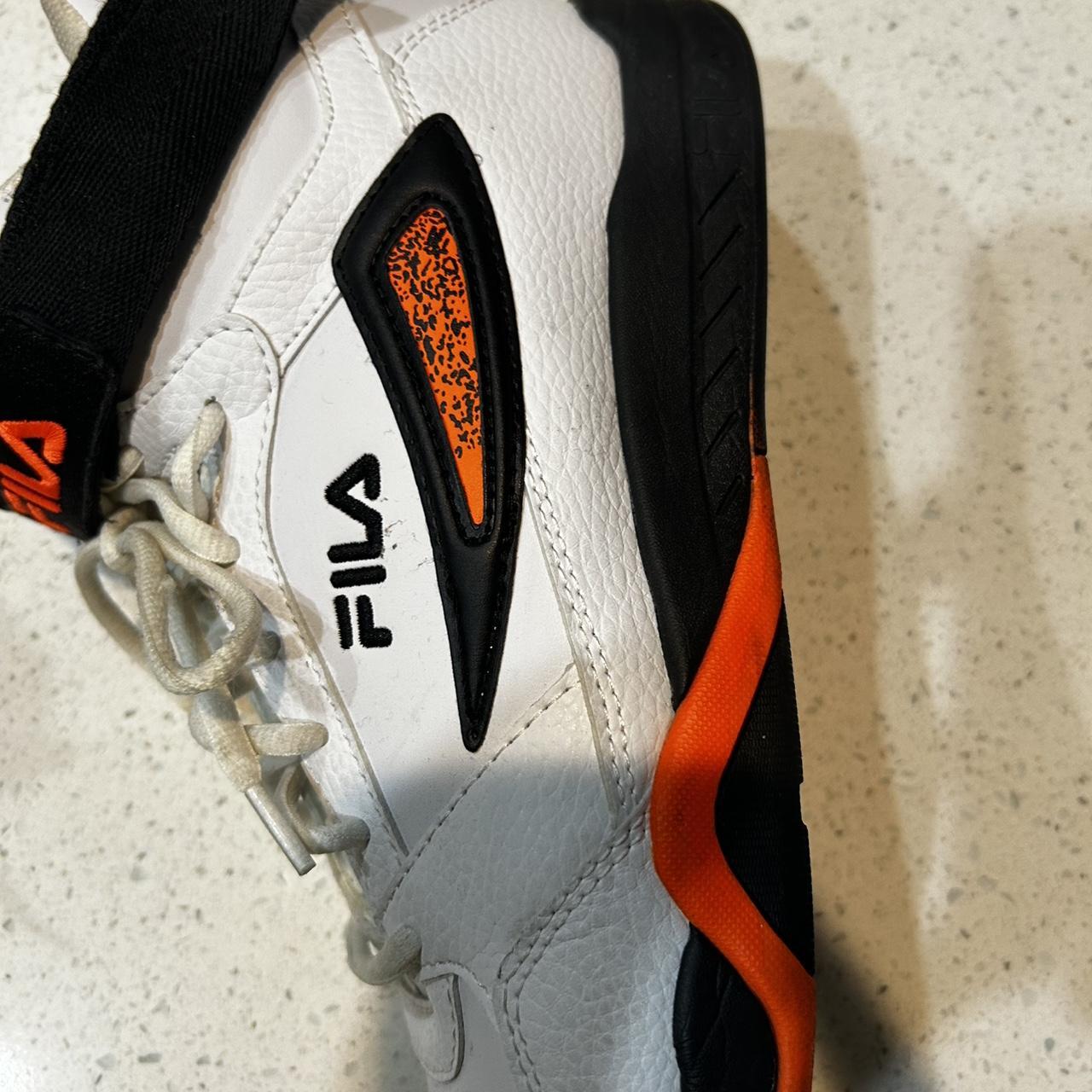 item listed by chillvibe999