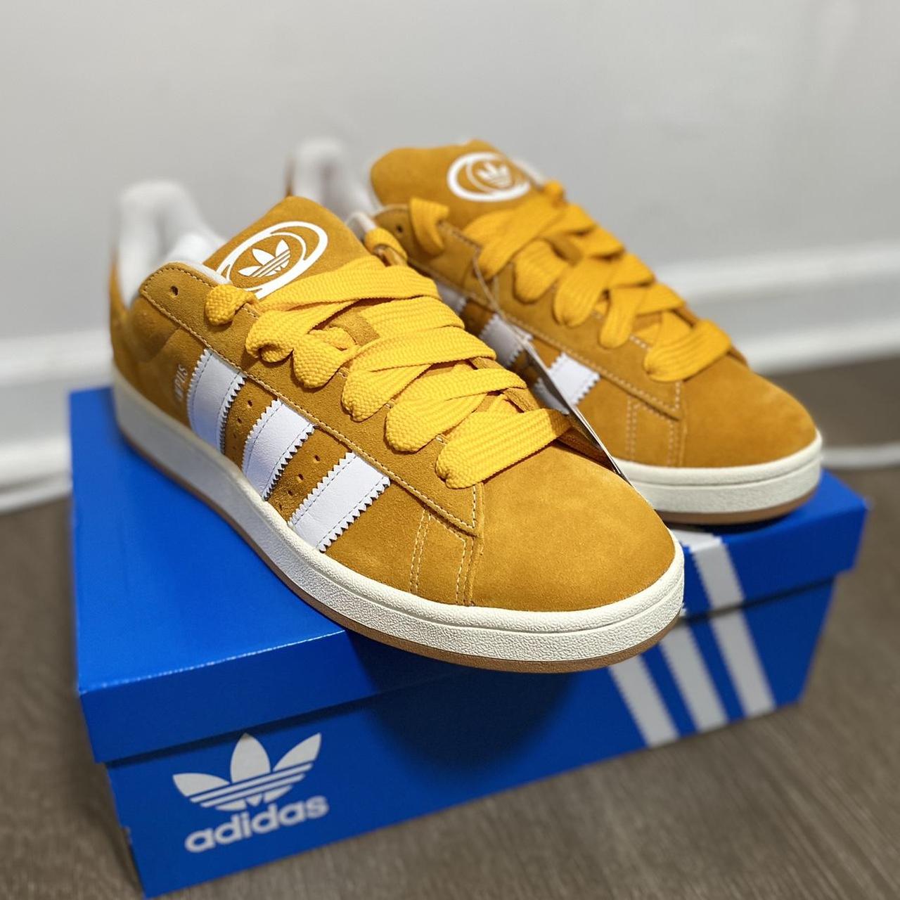 Adidas originals campus trainers in outlet yellow