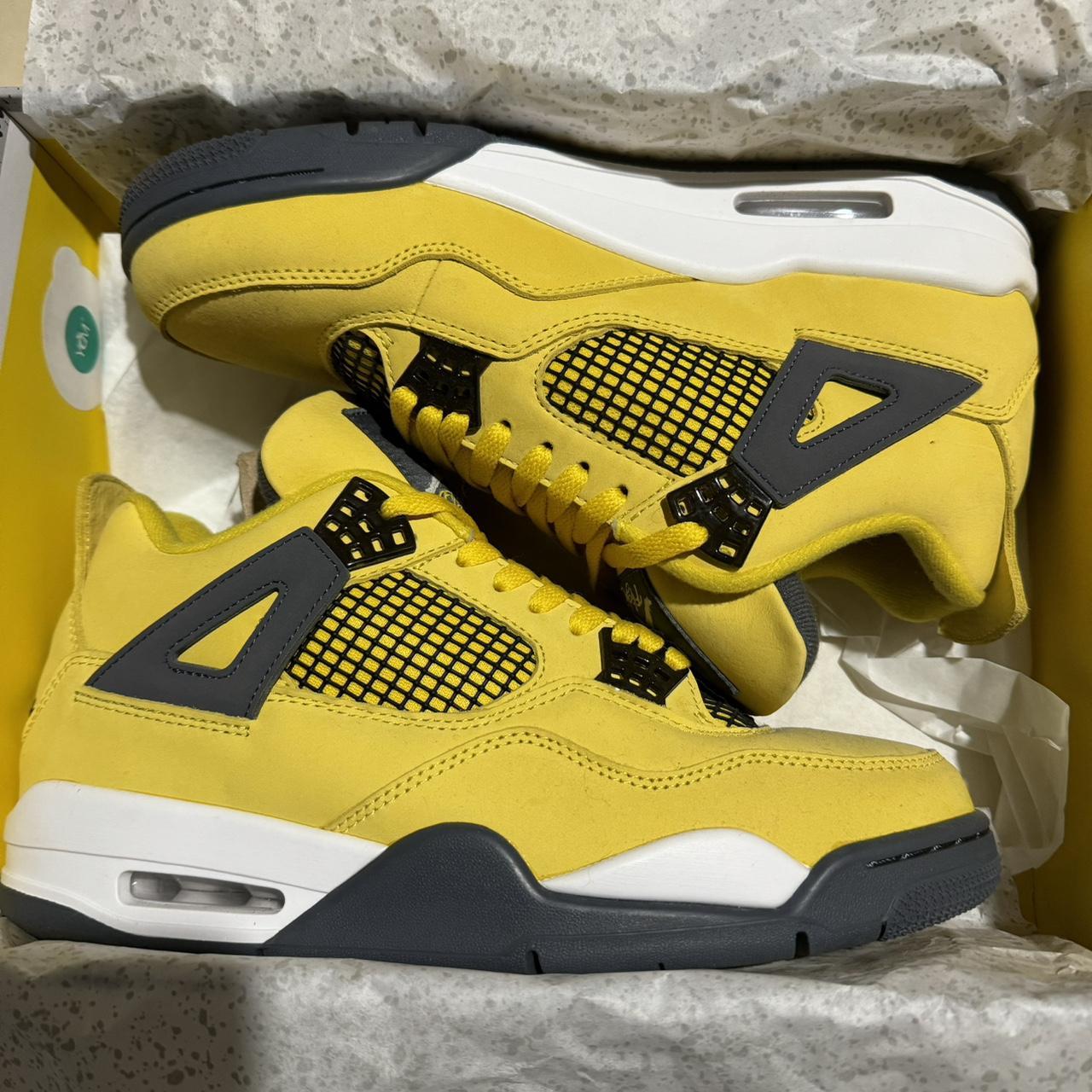 mens yellow jordan 4