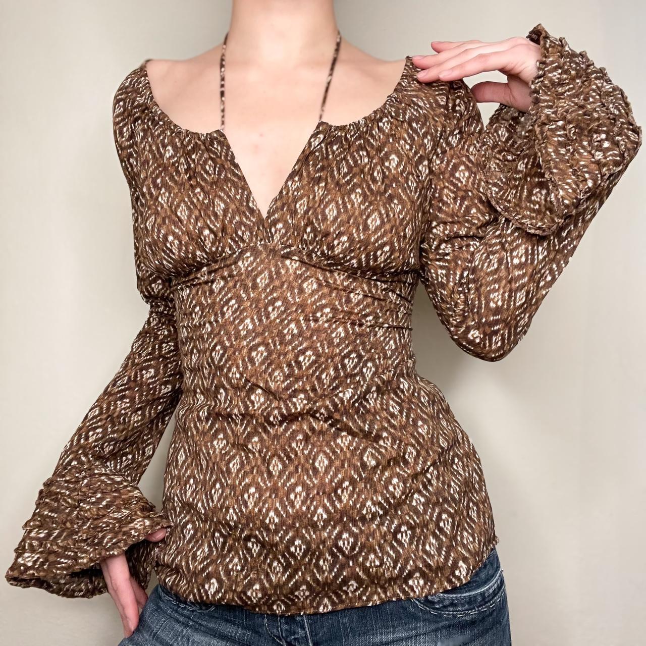item listed by esmegluna