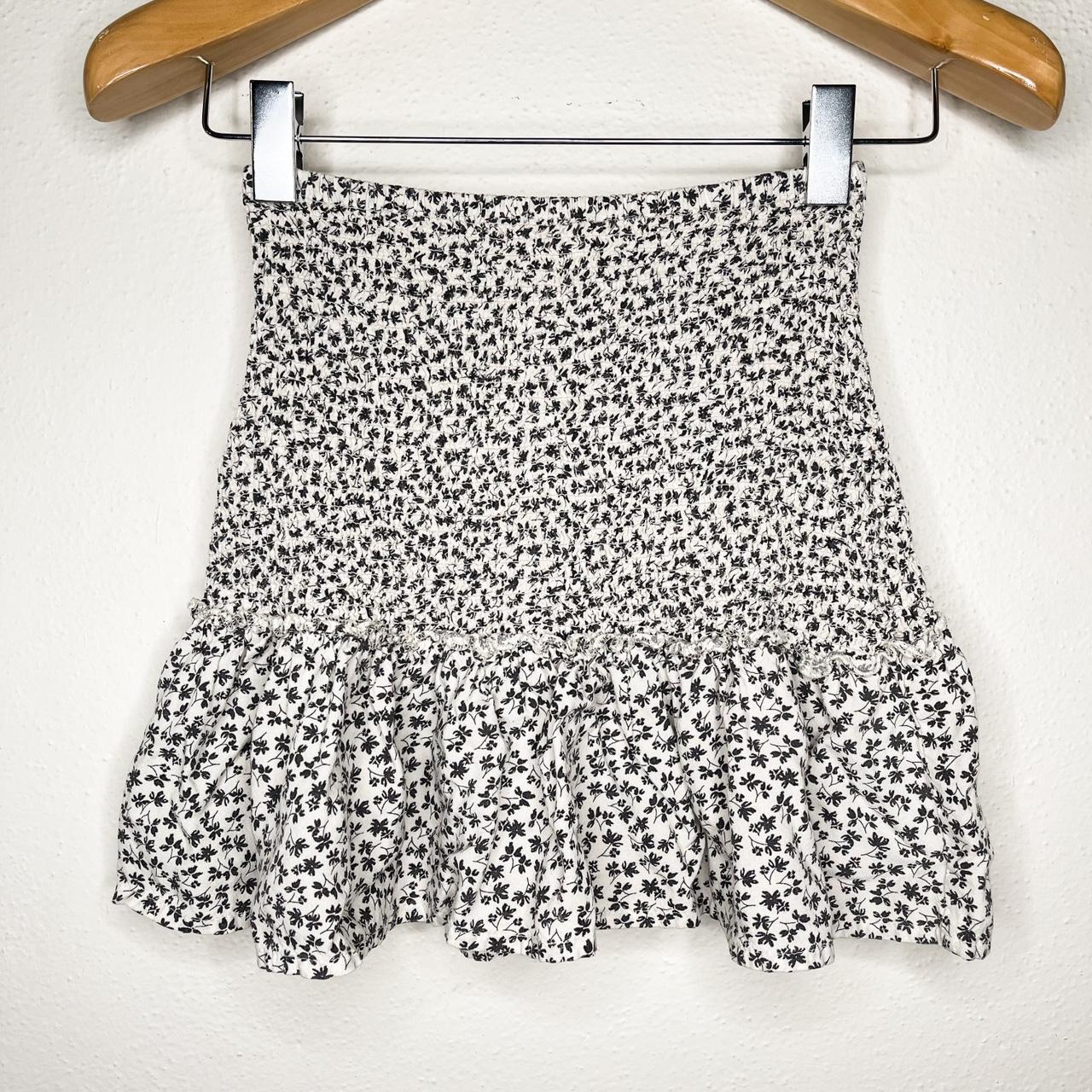 item listed by esmegluna