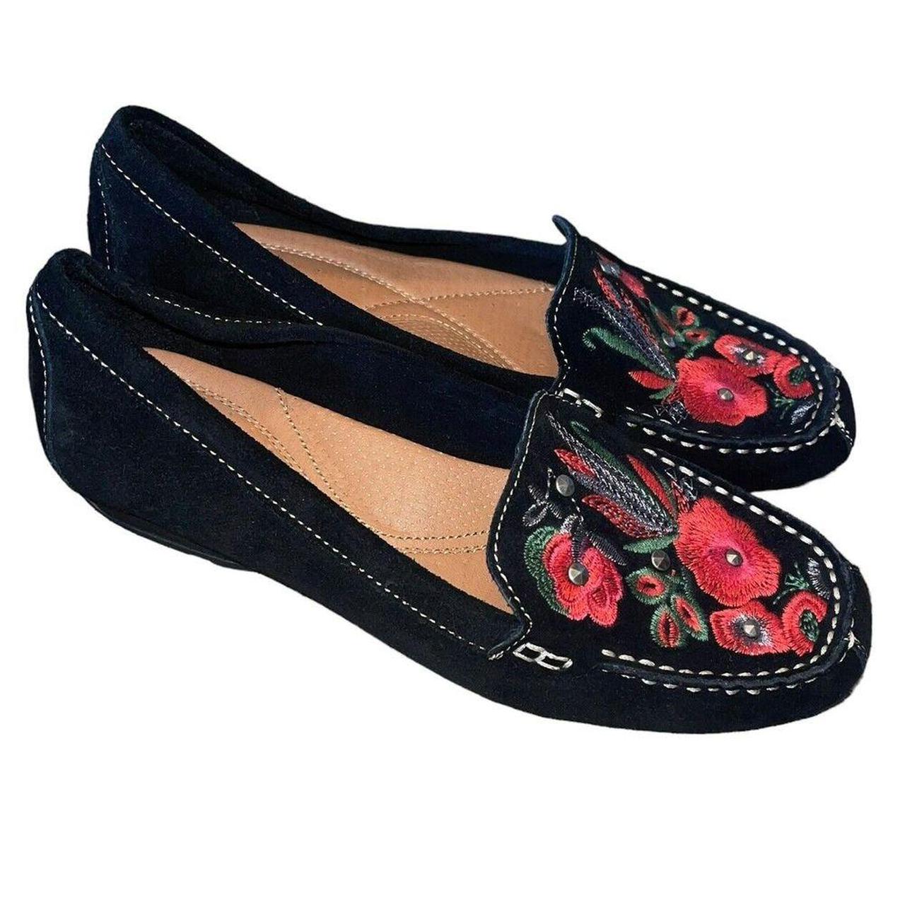 Baretraps otella embroidered suede loafer online