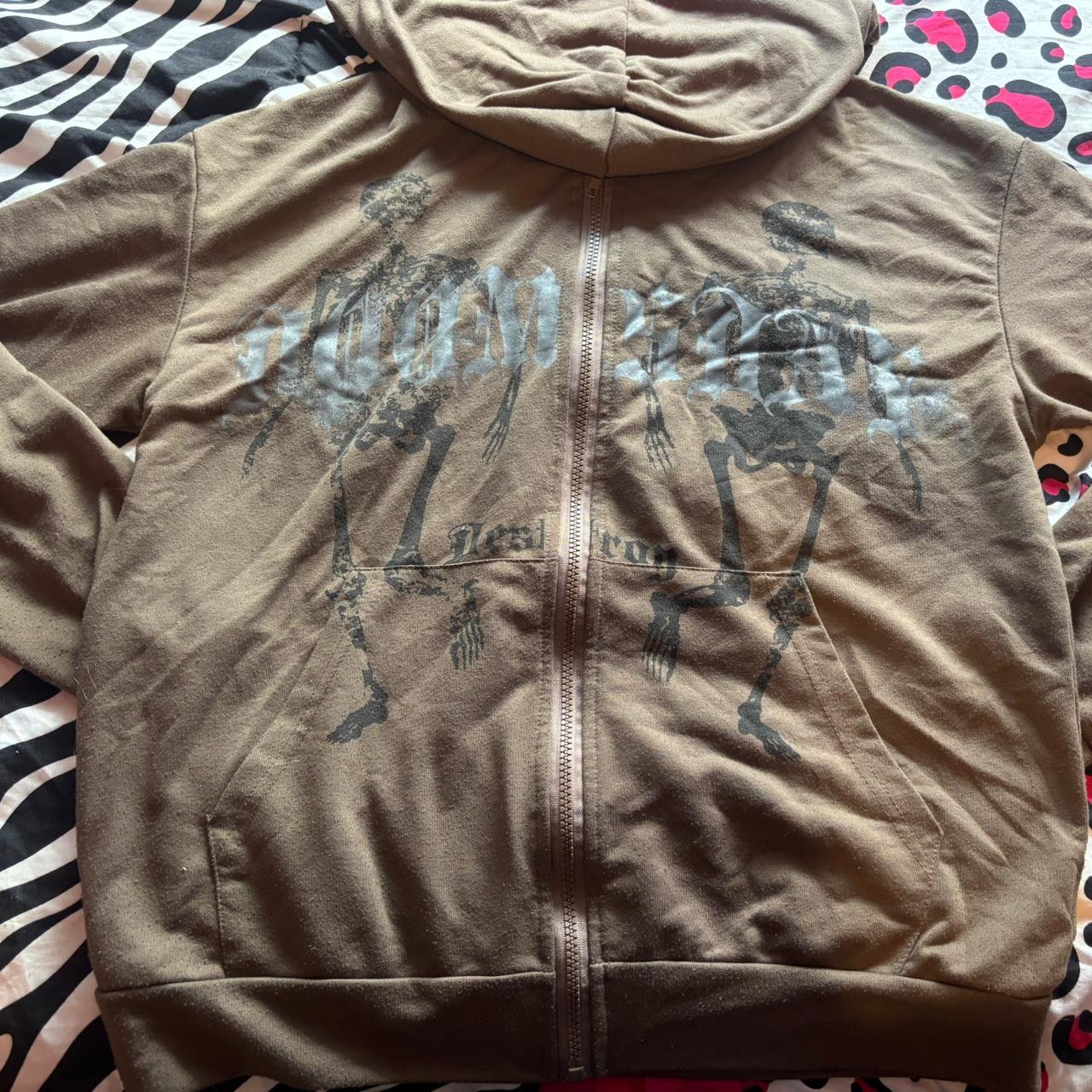 item listed by fits_galore